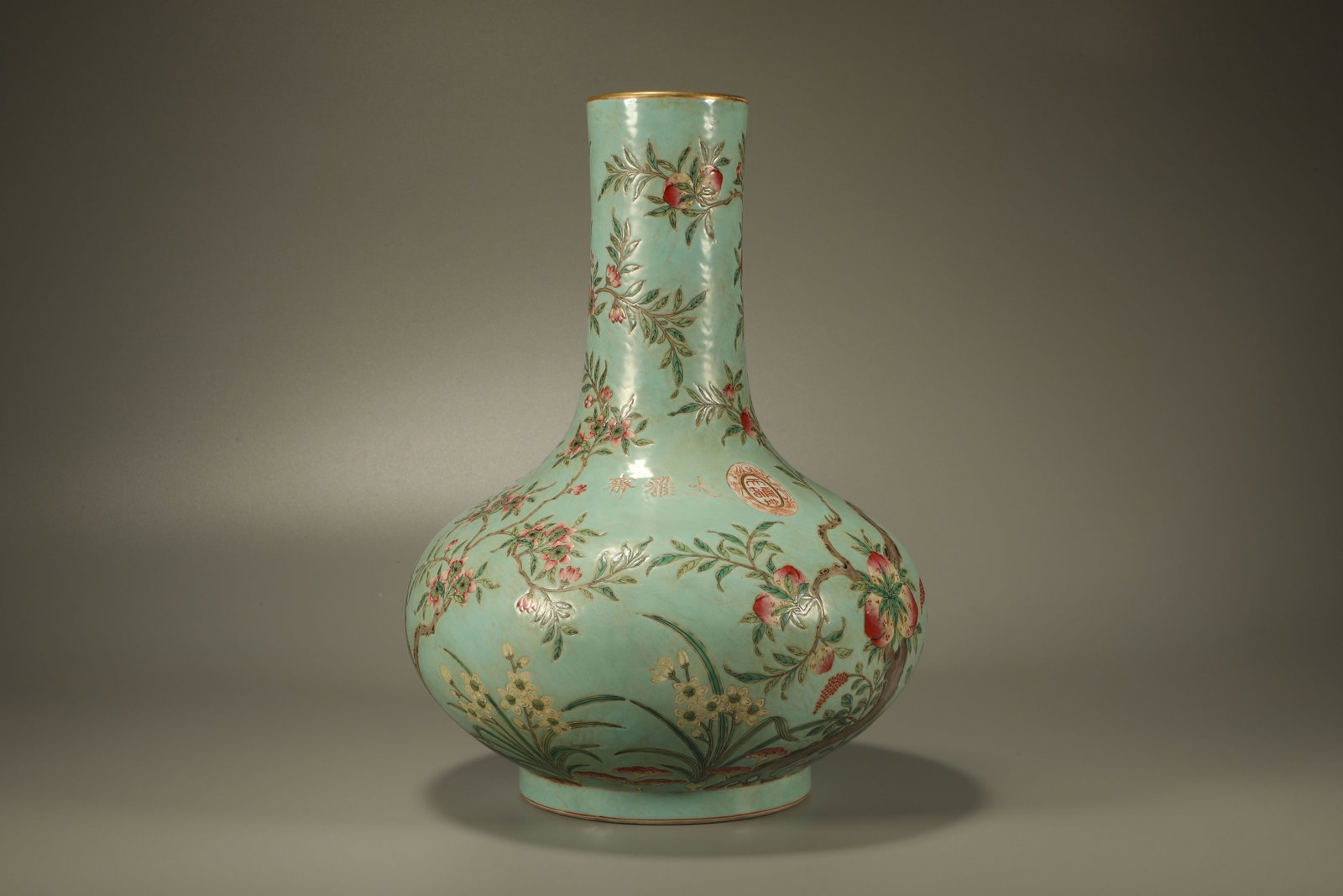 Turquoise Green Glazed Peach Pattern Porcelain Vase: Turquoise Green Glazed Peach Pattern Porcelain Vase (30 x 21cm)