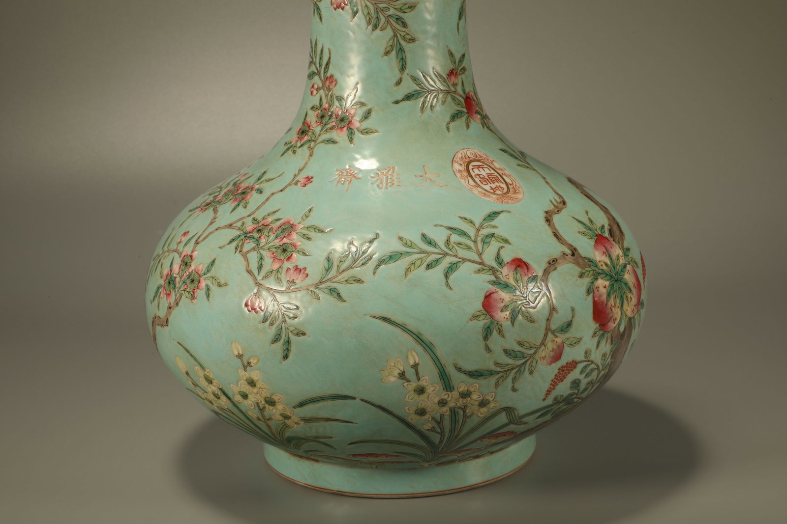 Turquoise Green Glazed Peach Pattern Porcelain Vase - 2