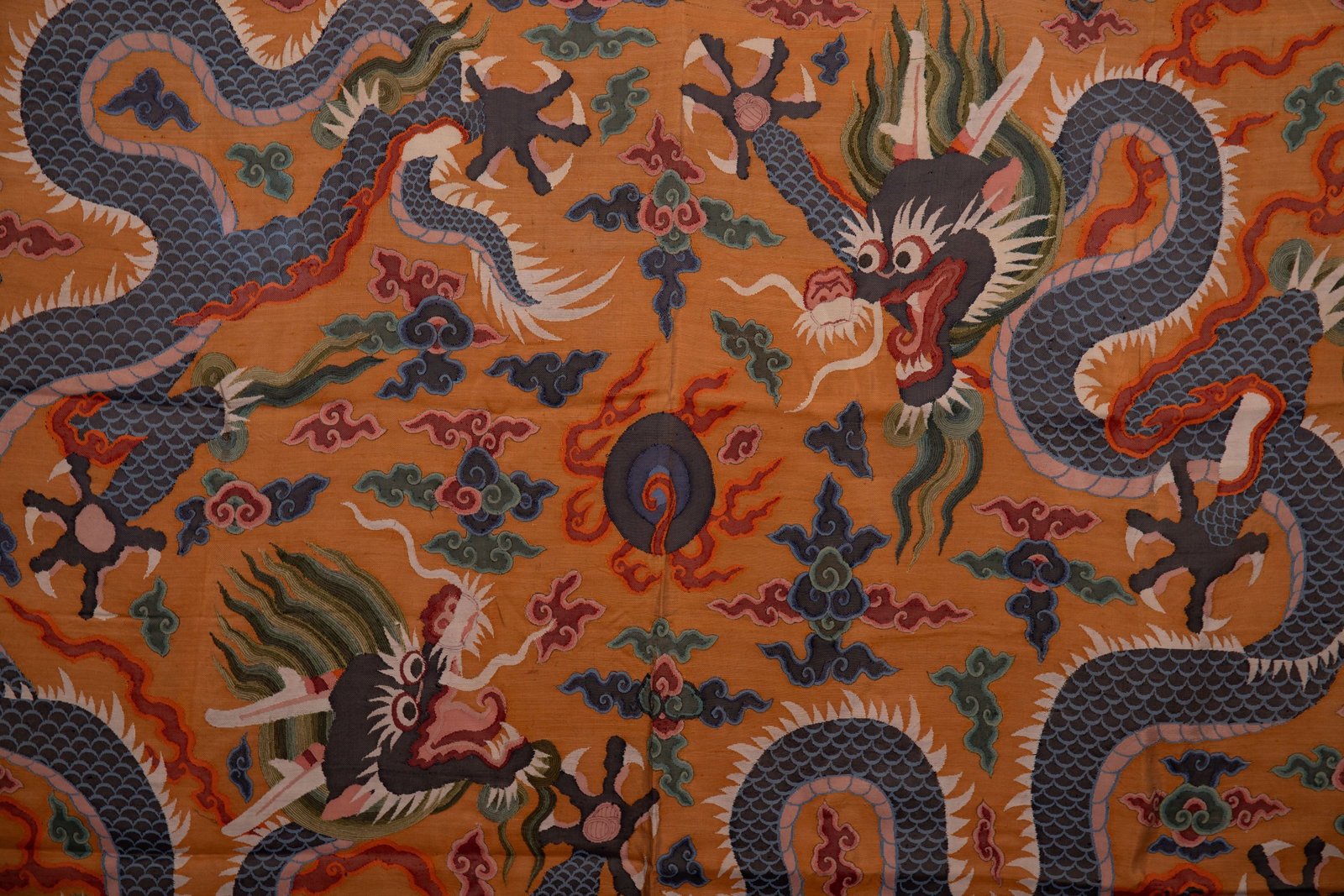 Silk Embroidery Cloud and Dragon Pattern Kesi - 2