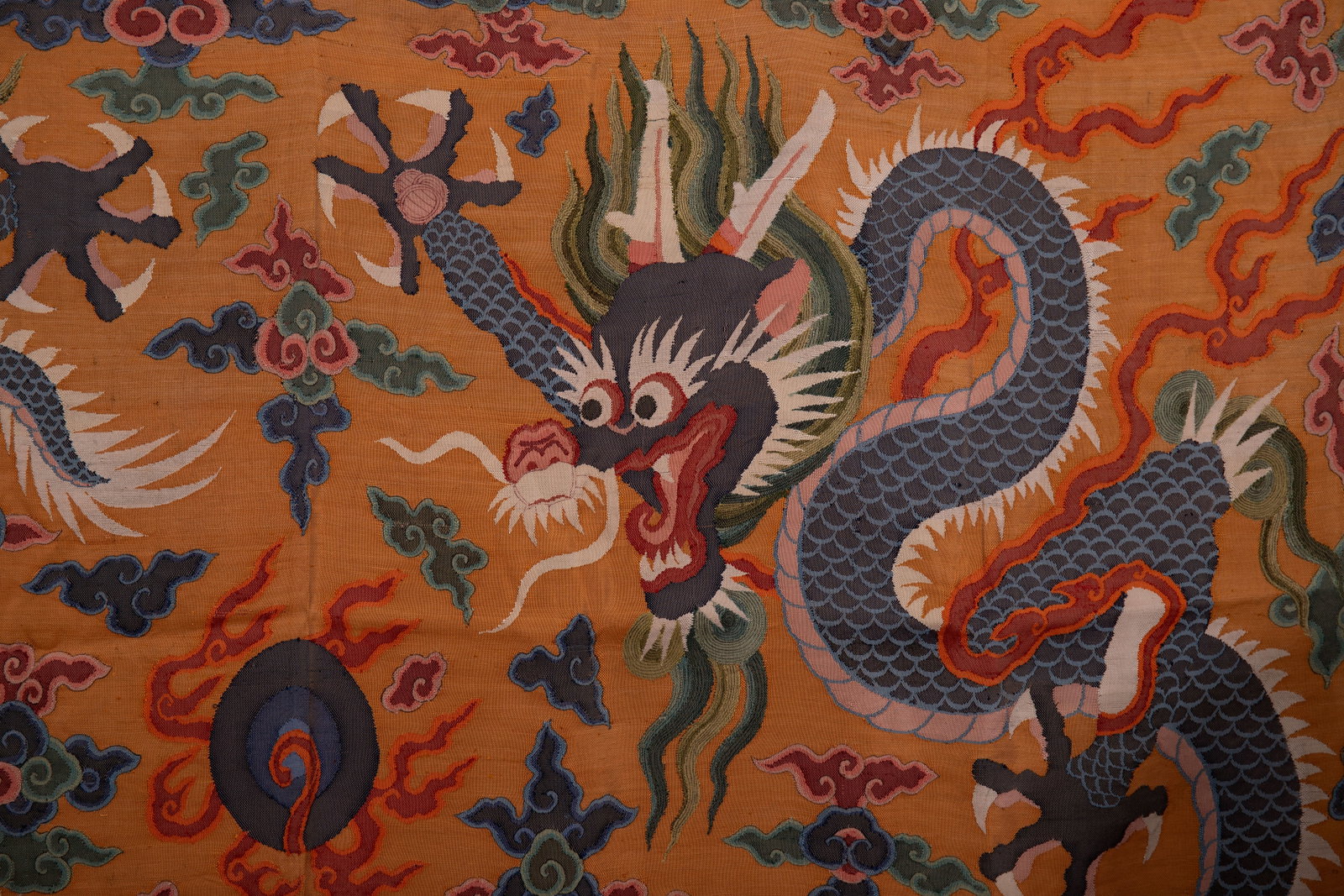 Silk Embroidery Cloud and Dragon Pattern Kesi - 5