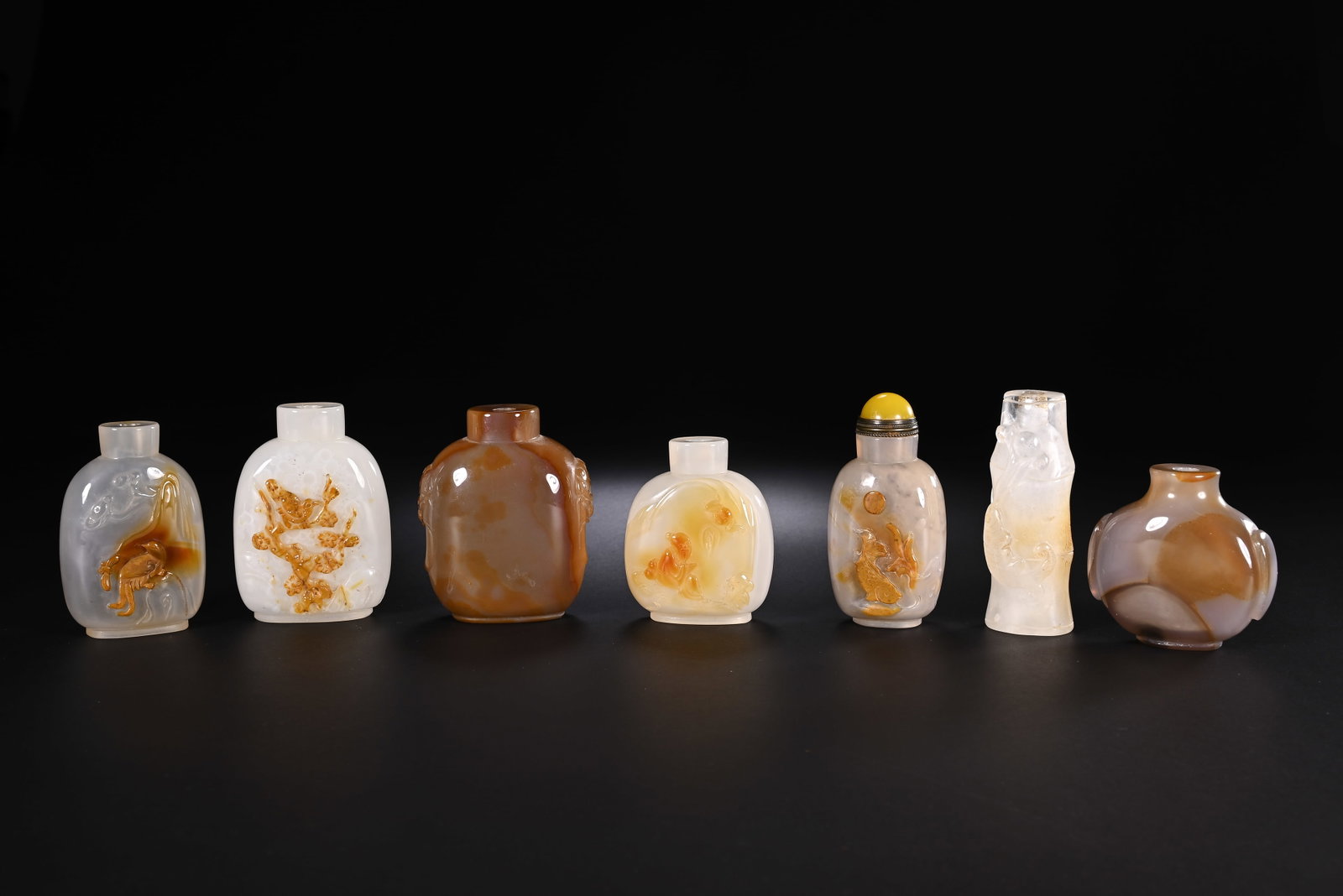 Group of Seven Agate Carved Flower and Bird Pattern Snuff Bottle (1 of 8)