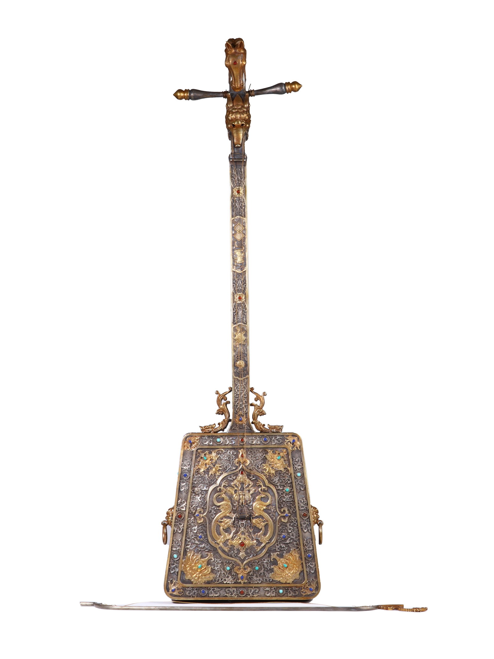 Gilt Bronze Inlaid Gem Stone Carved Flower and Dragon Pattern Guqin: Gilt Bronze Inlaid Gem Stone Carved Flower and Dragon Pattern Guqin (93 x 25cm)