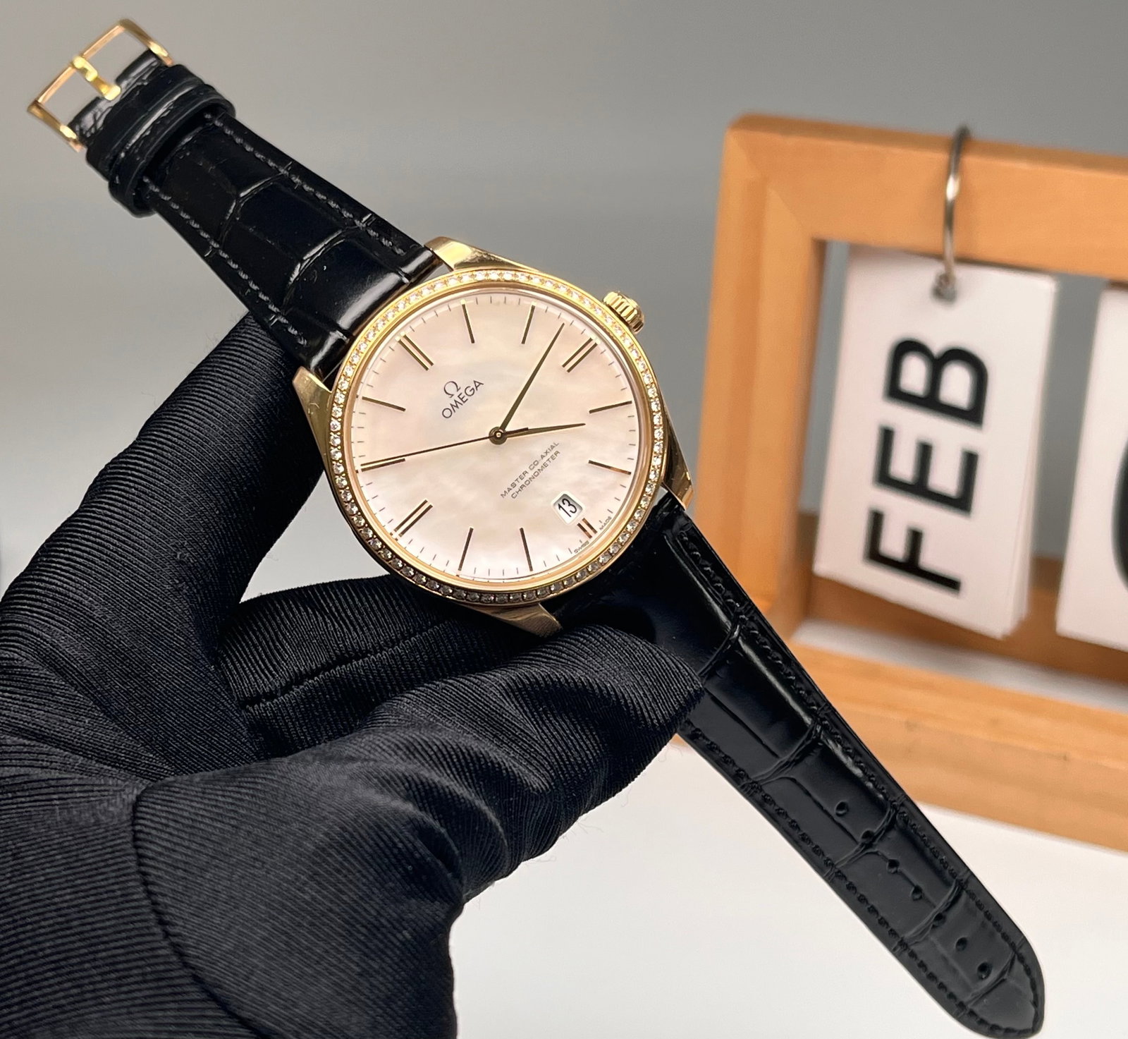 OMEGA 18k De Ville Tr?sor wristwatch - 5