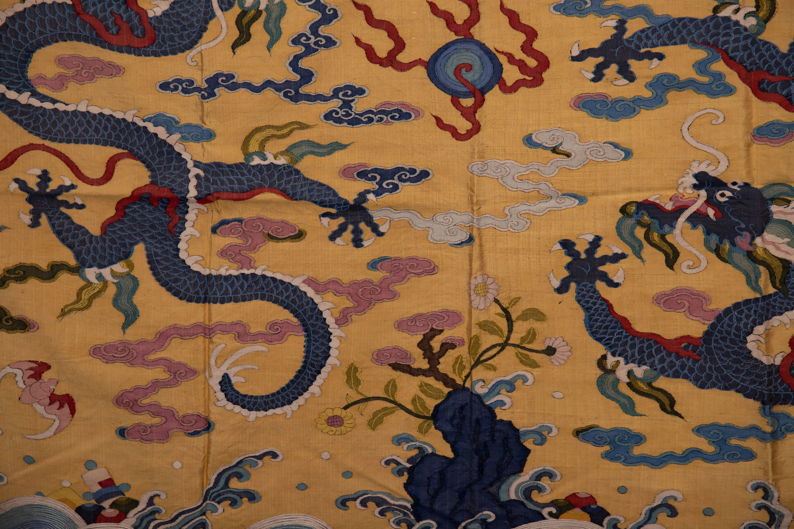 Silk Embroidery Cloud and Dragon Pattern Kesi - 6