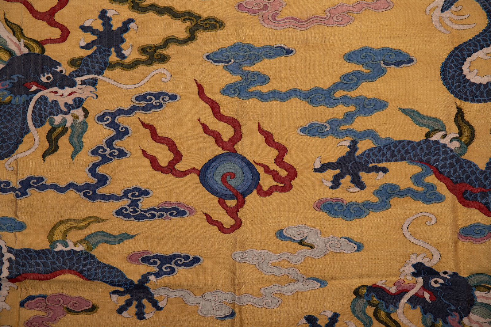 Silk Embroidery Cloud and Dragon Pattern Kesi - 8