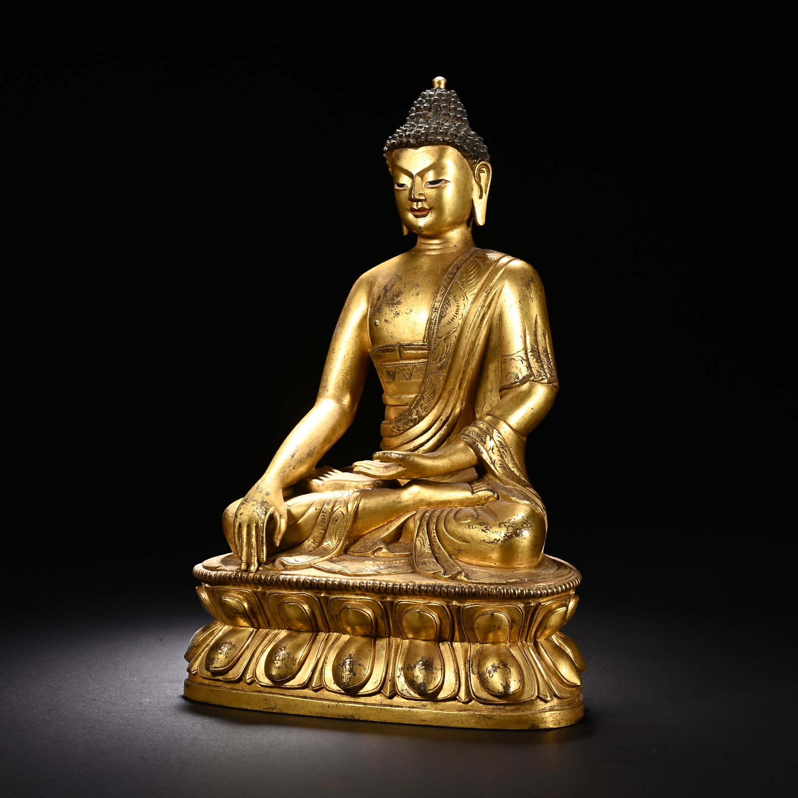 Gilt Bronze Sakyamuni Figure - 4