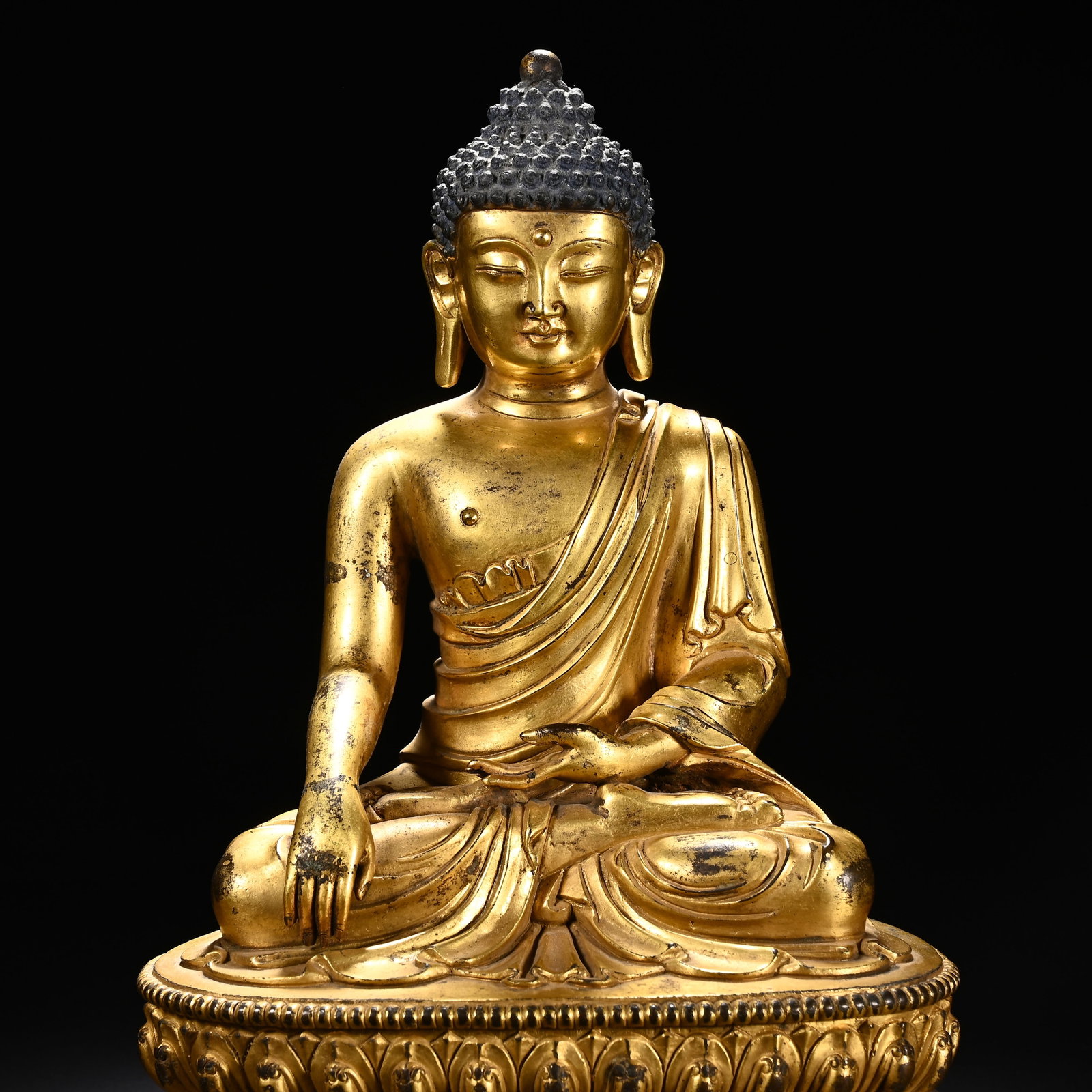 Gilt Bronze Sakyamuni Figure - 2