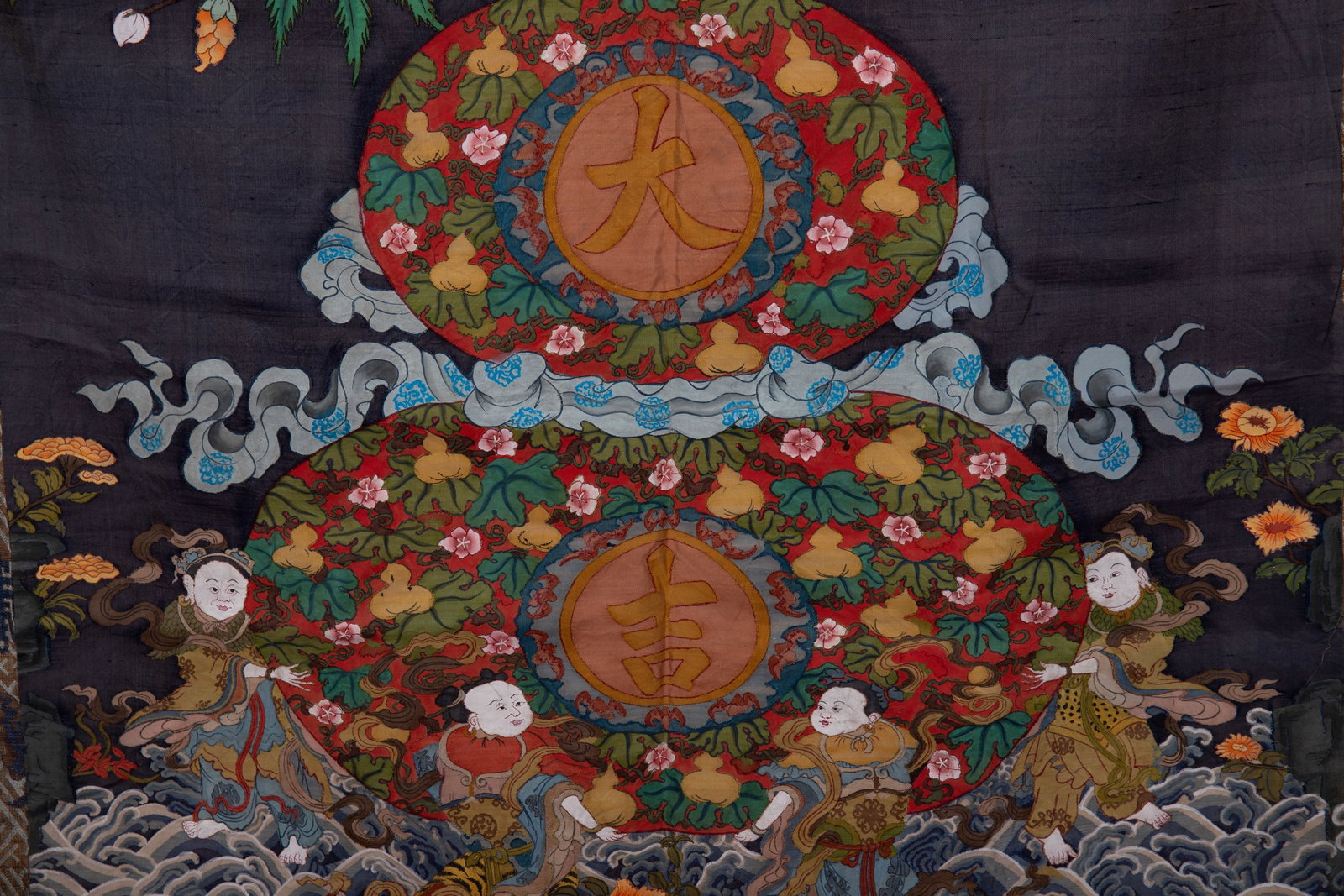 Silk Embroidery Gourd and Flower Pattern Kesi - 6