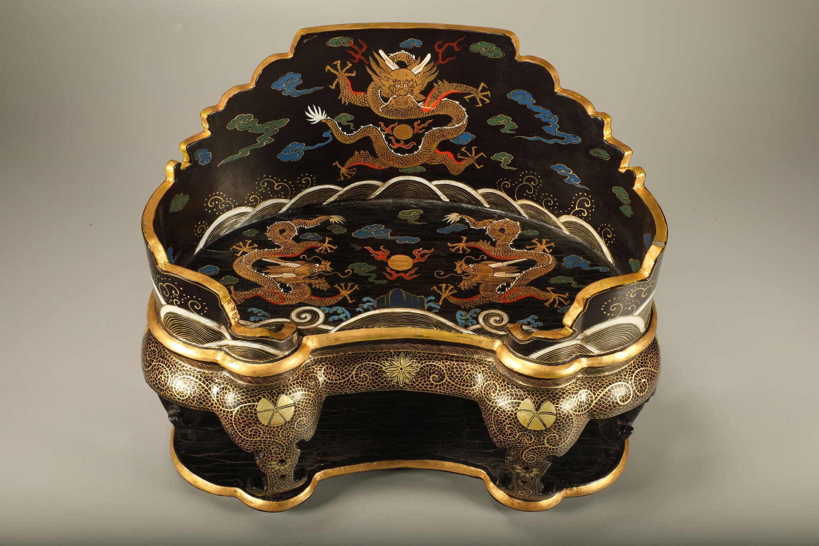Lacquerware Gold Drawing Colour Painted Cloud and Dragon Pattern Chair - 2