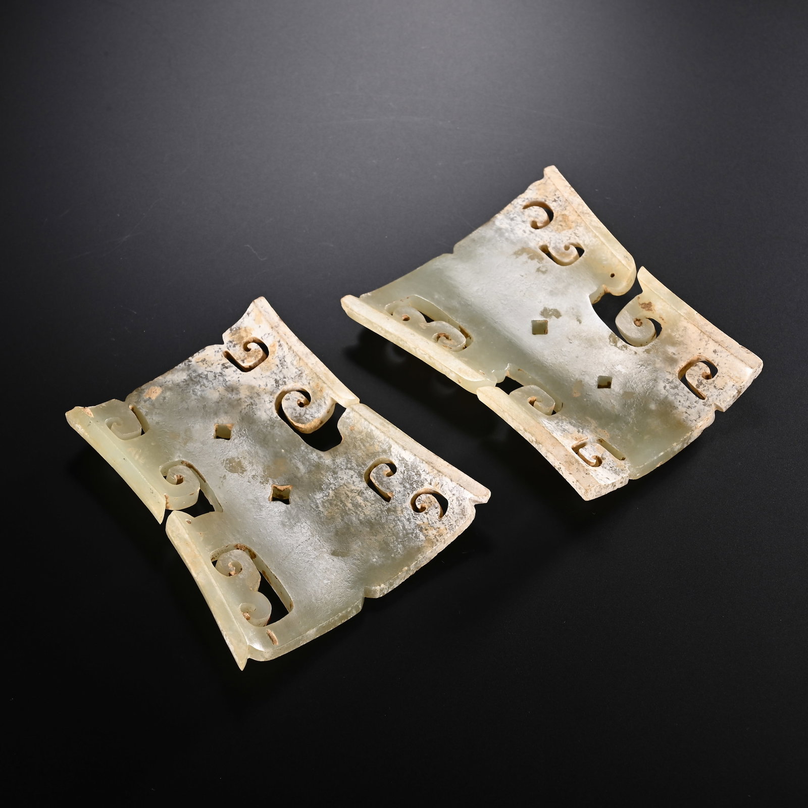 Pair of Jade Carved Cloud Pattern Bi - 7