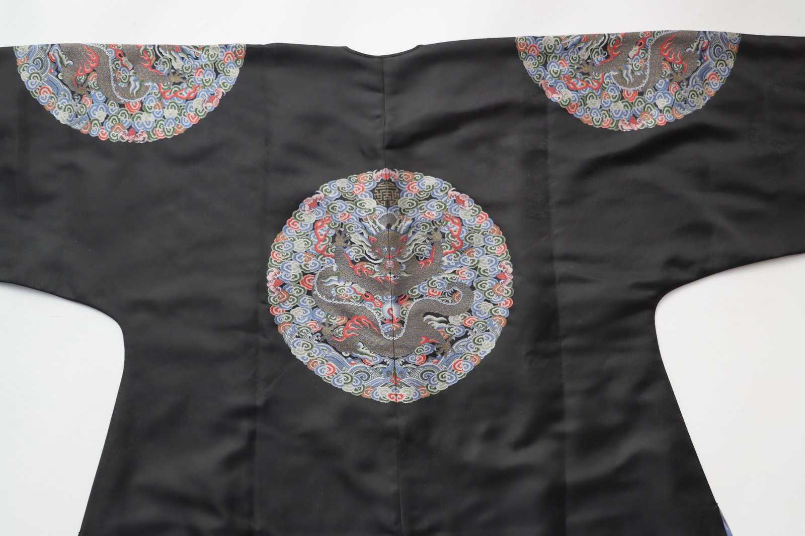 Silk Embroidery Cloud and Dragon Pattern Dragon Robe - 6