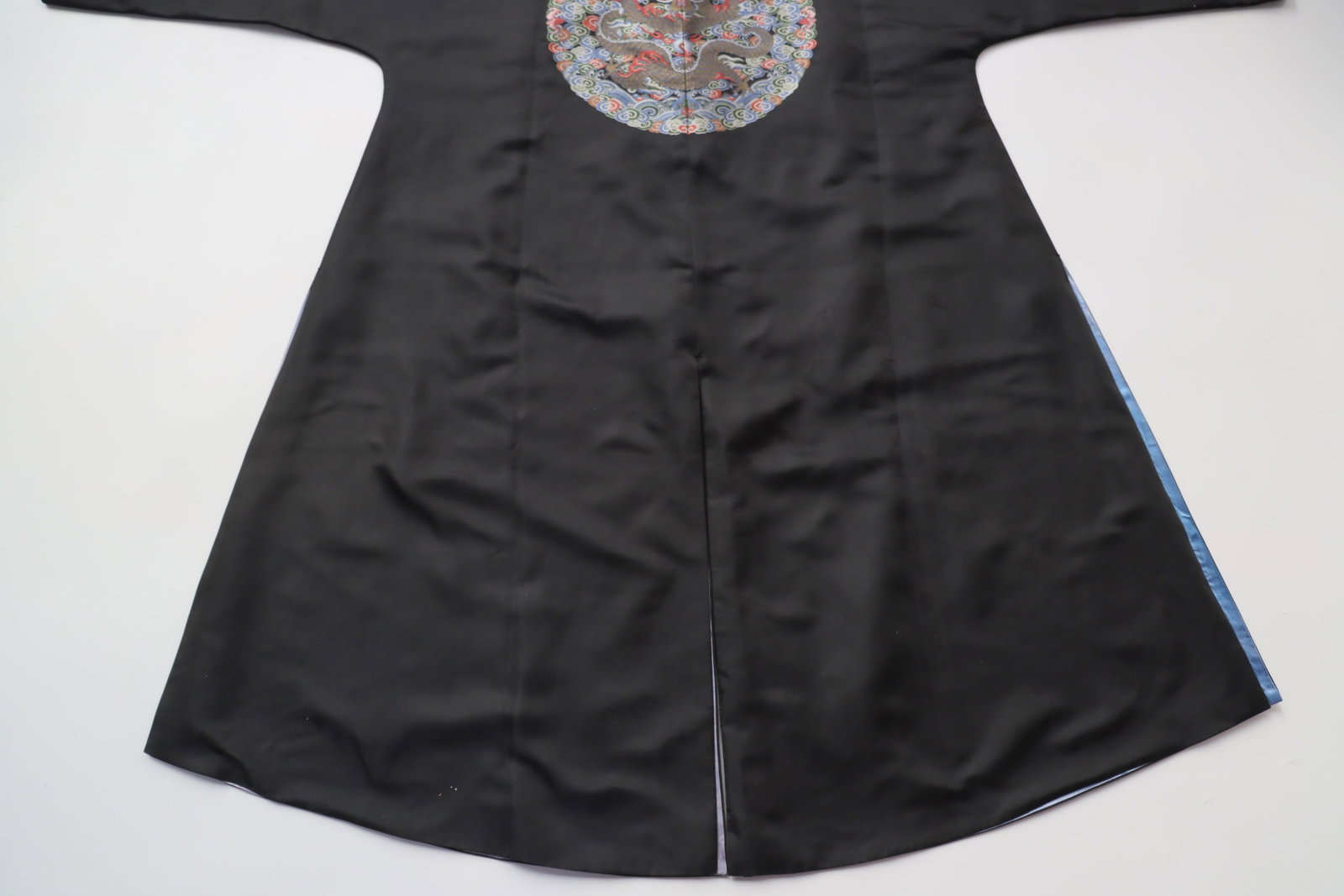 Silk Embroidery Cloud and Dragon Pattern Dragon Robe - 8