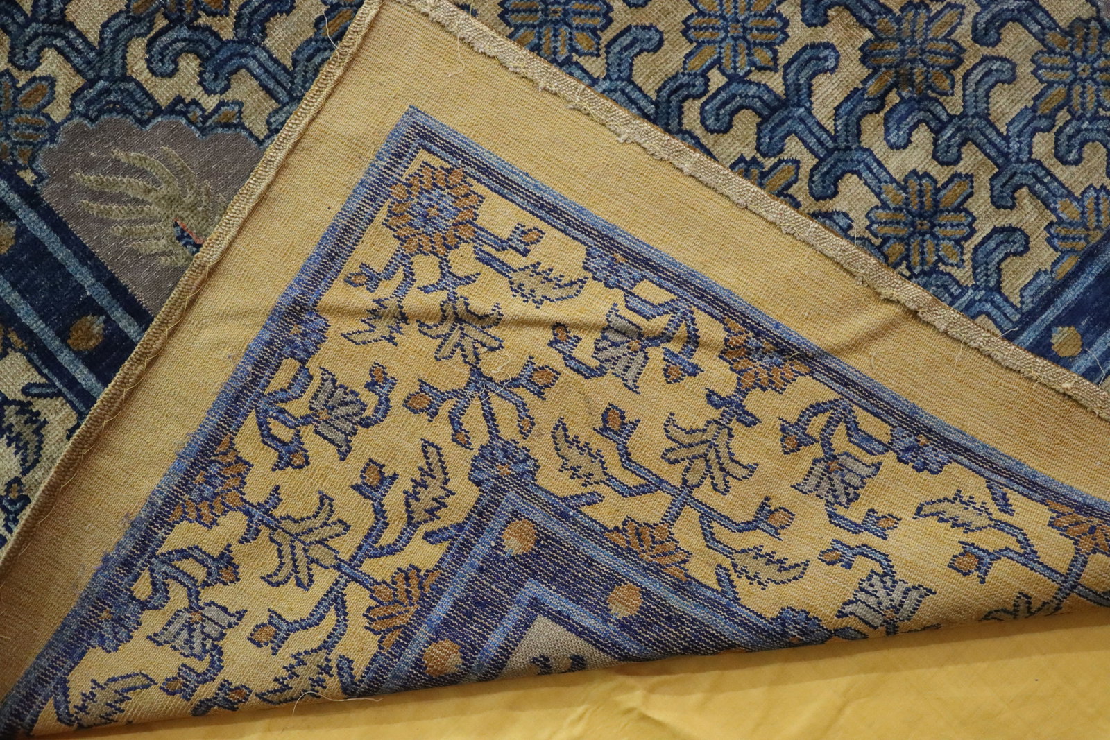 Silk Embroidery Flower and Dragon Pattern Kesi - 17