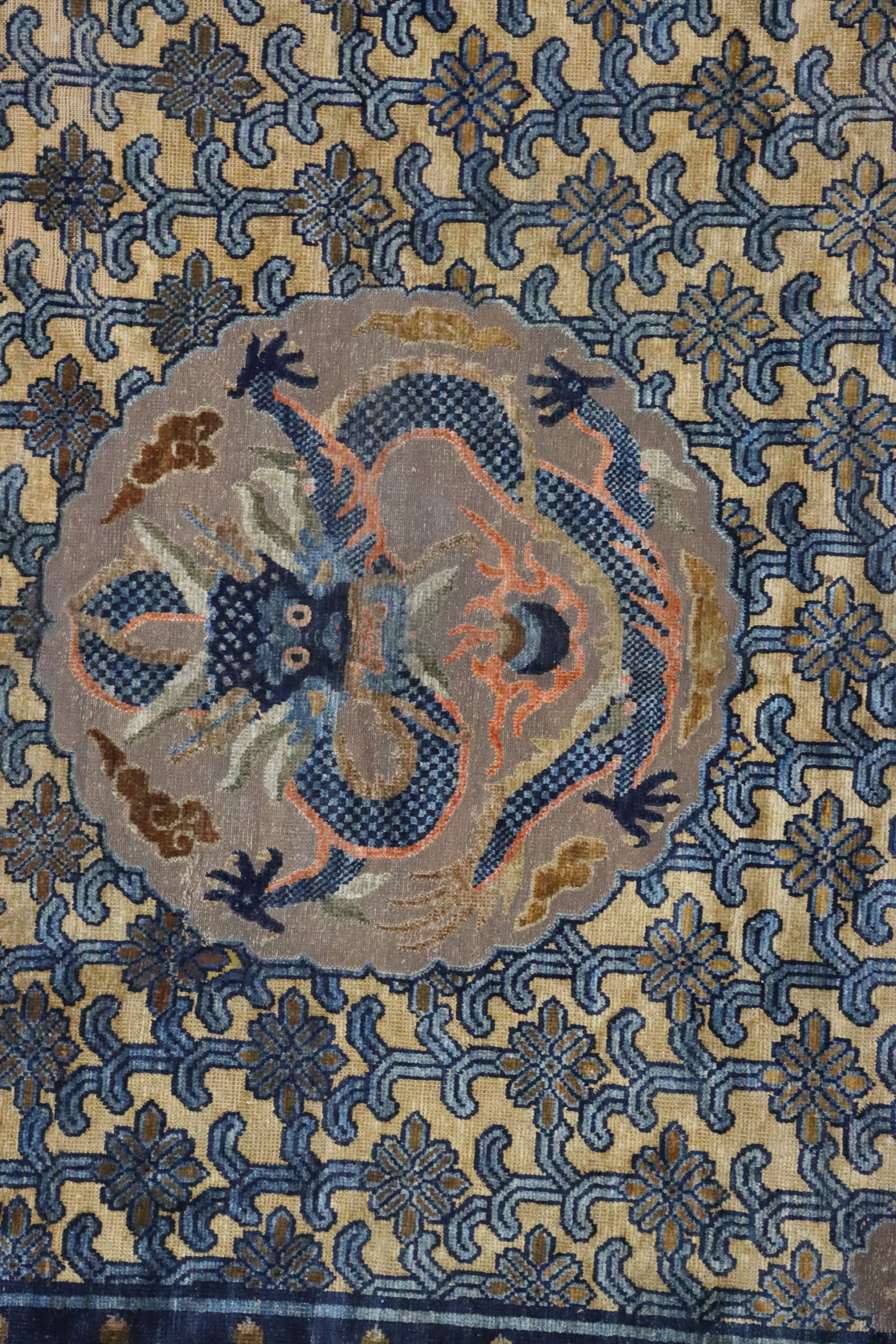 Silk Embroidery Flower and Dragon Pattern Kesi - 9