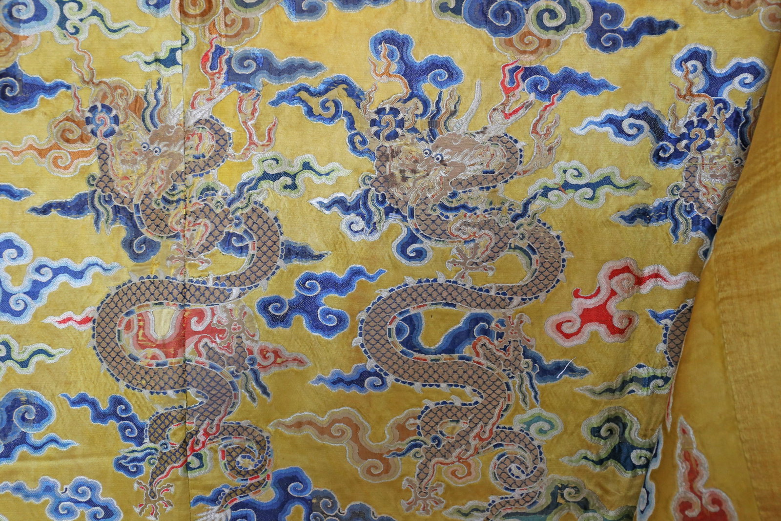 Silk Embroidery Sea Wave and Dragon Pattern Kesi - 7