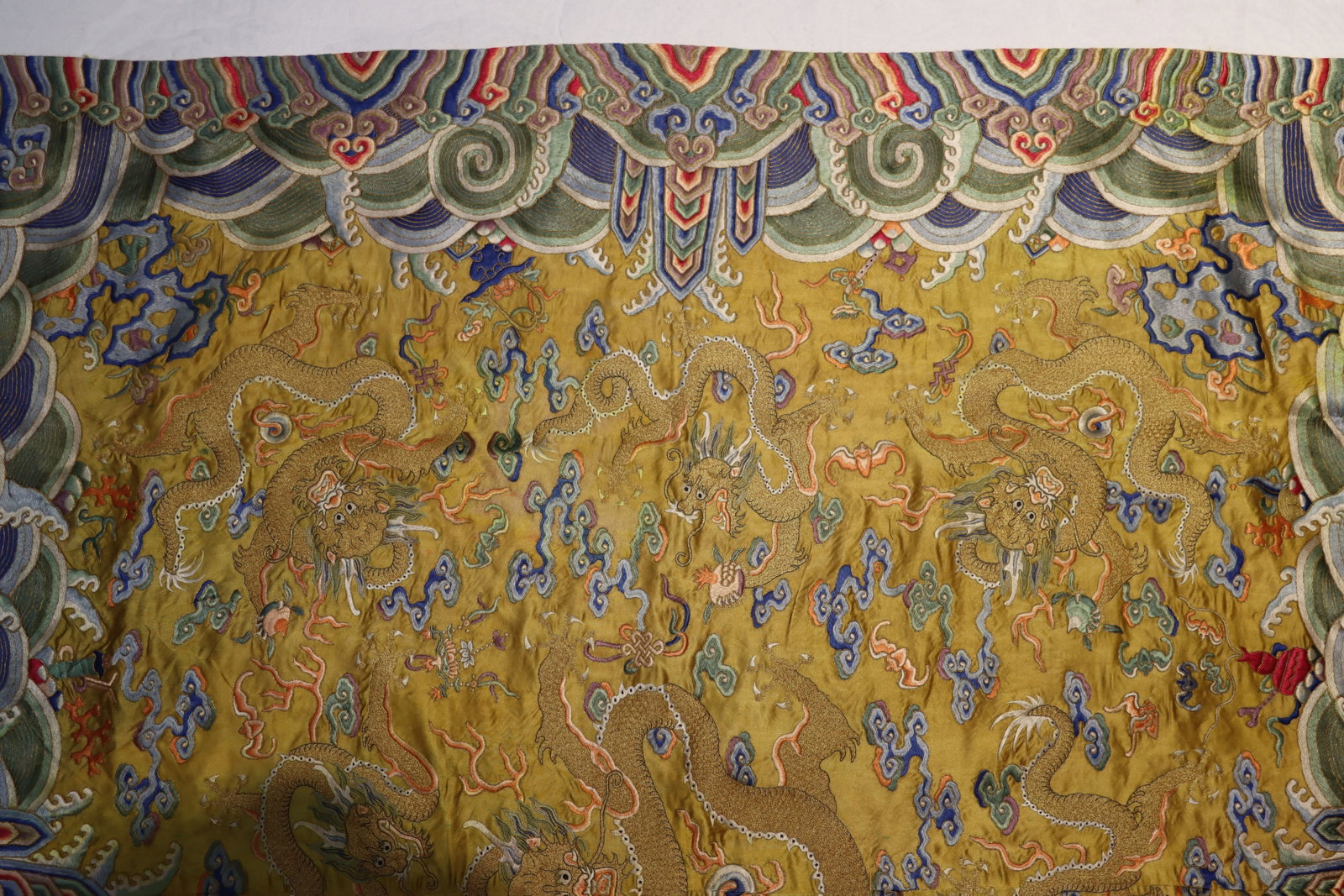 Silk Embroidery Sea Wave and Dragon Pattern Kesi - 4