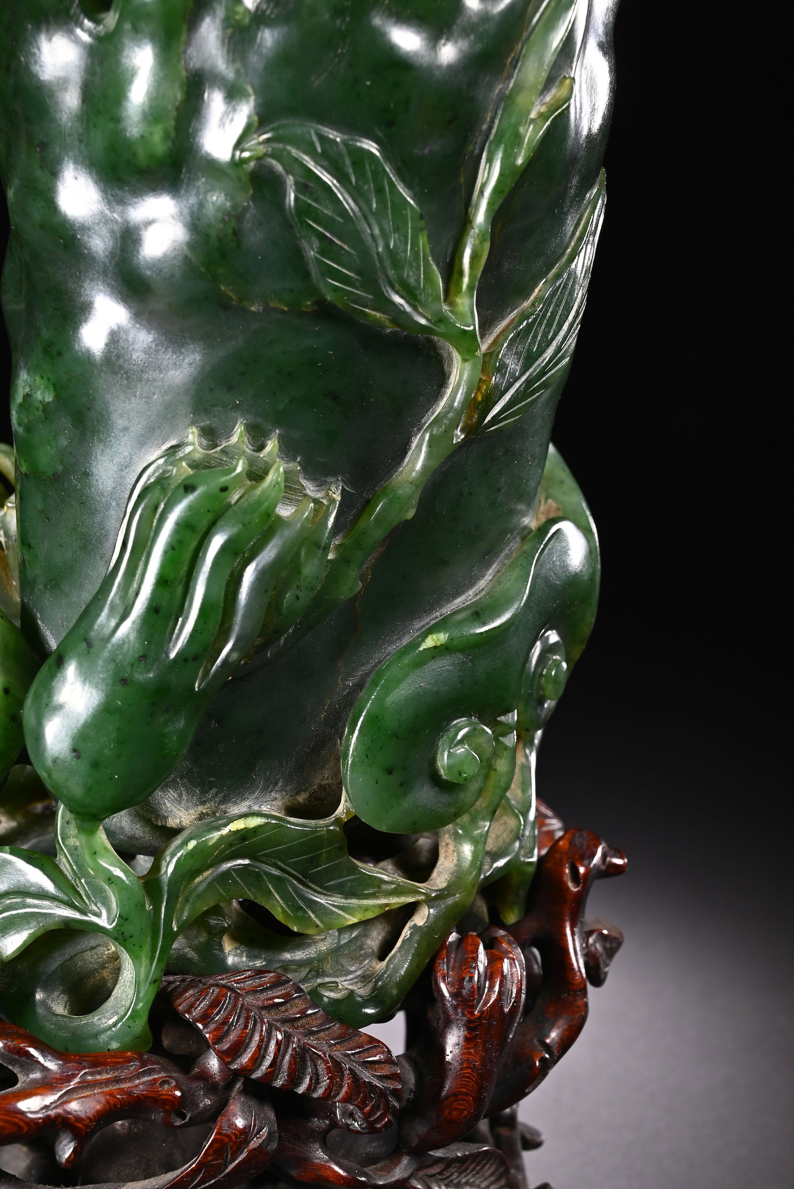 Jasper Jade Carved Buddha Hand Fruit Shape Figure - 2