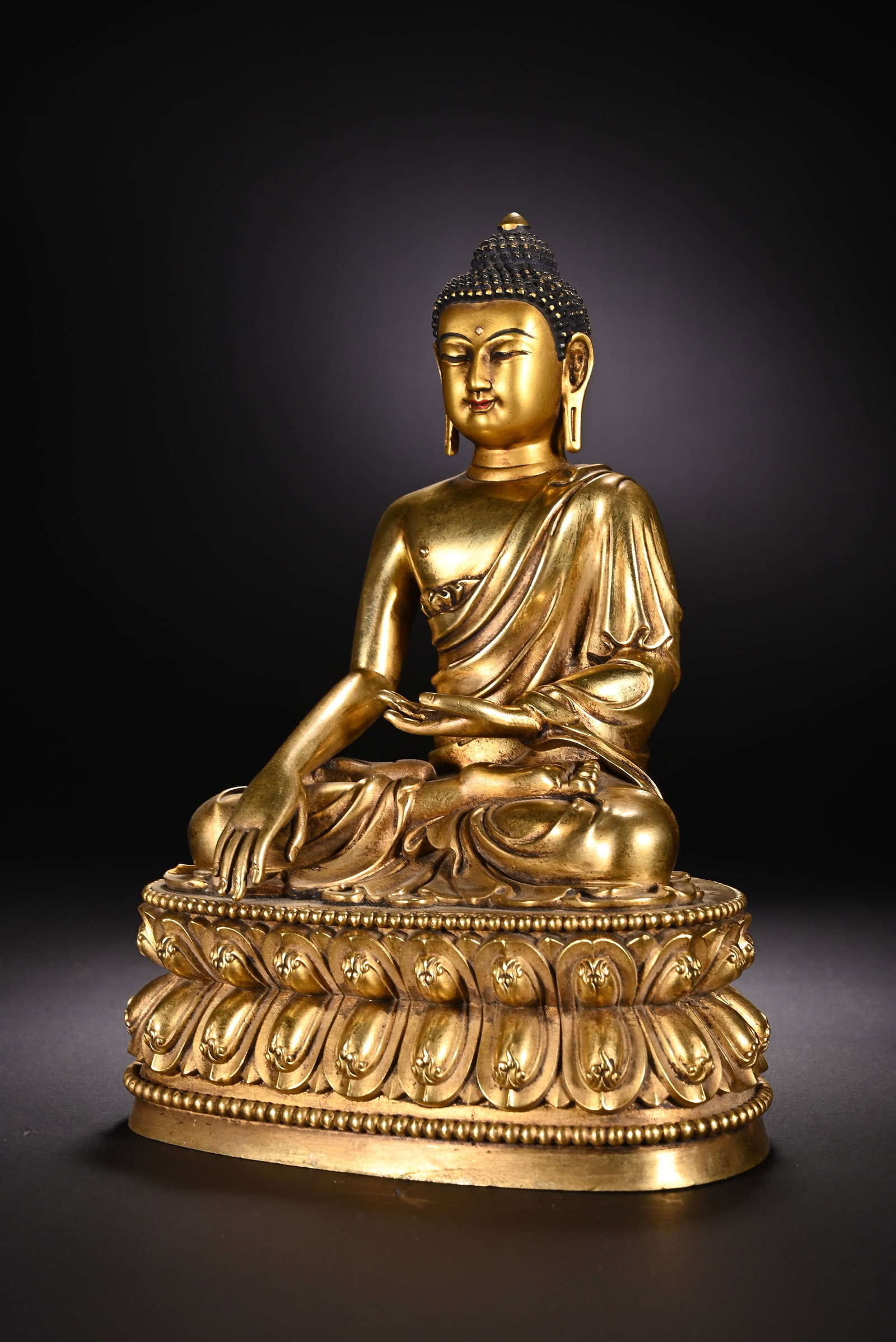 Gilt Bronze Sakyamuni Figure - 4