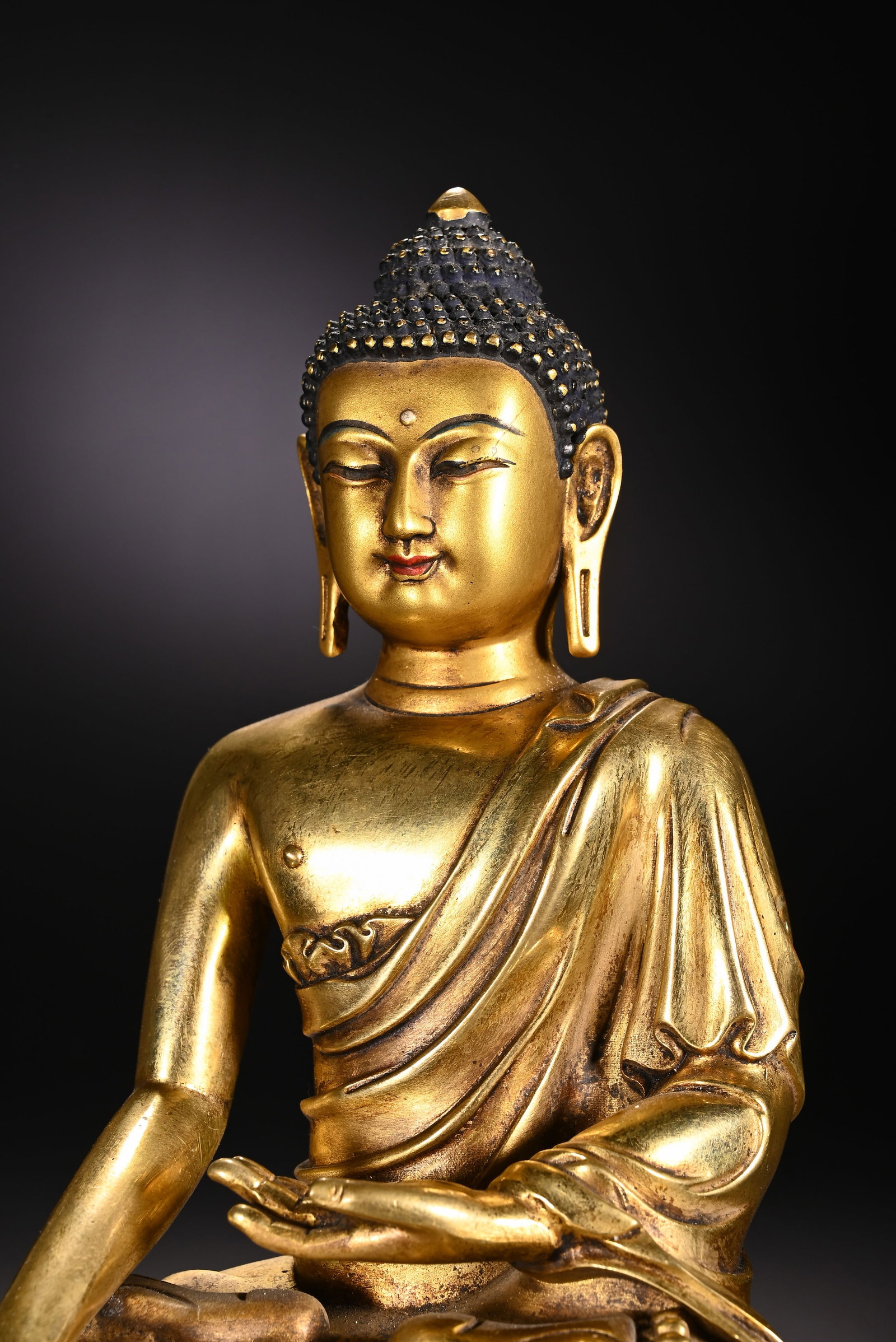 Gilt Bronze Sakyamuni Figure - 6