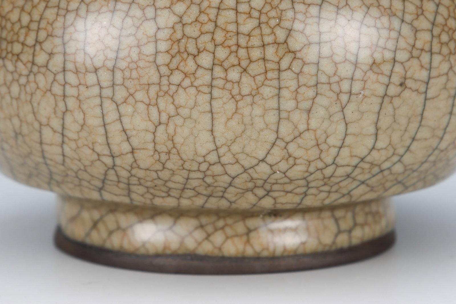 Ge Ware Porcelain Pot - 6