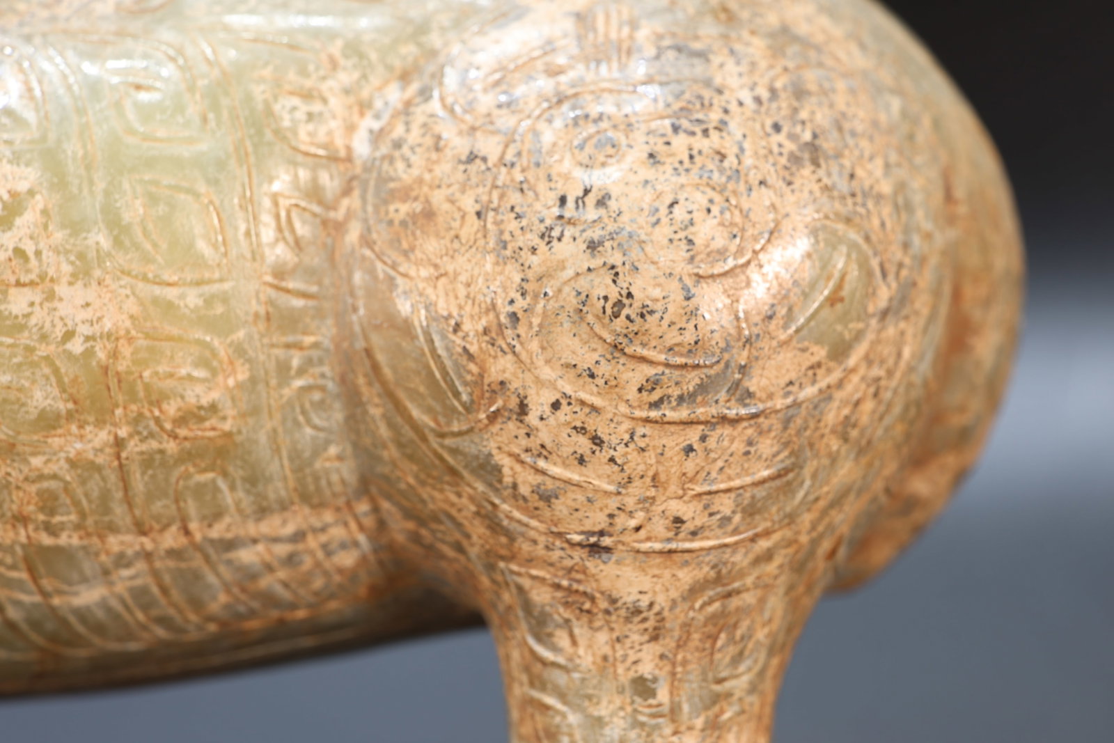 Jade Carved Beast Face Pattern Ram Shape Incense Burner - 5