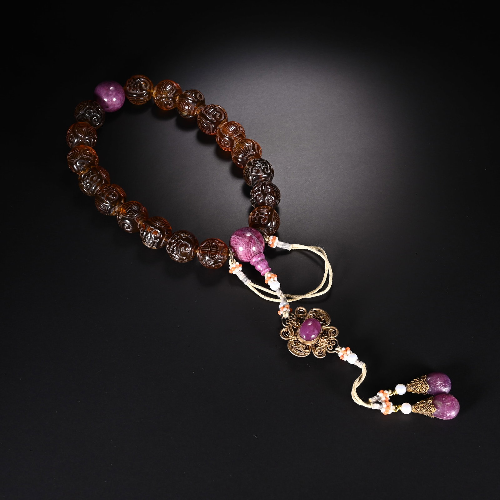 Chrysophoron Carved Shou Pattern Eighteen Praying Bead Bracelet (1 of 8)