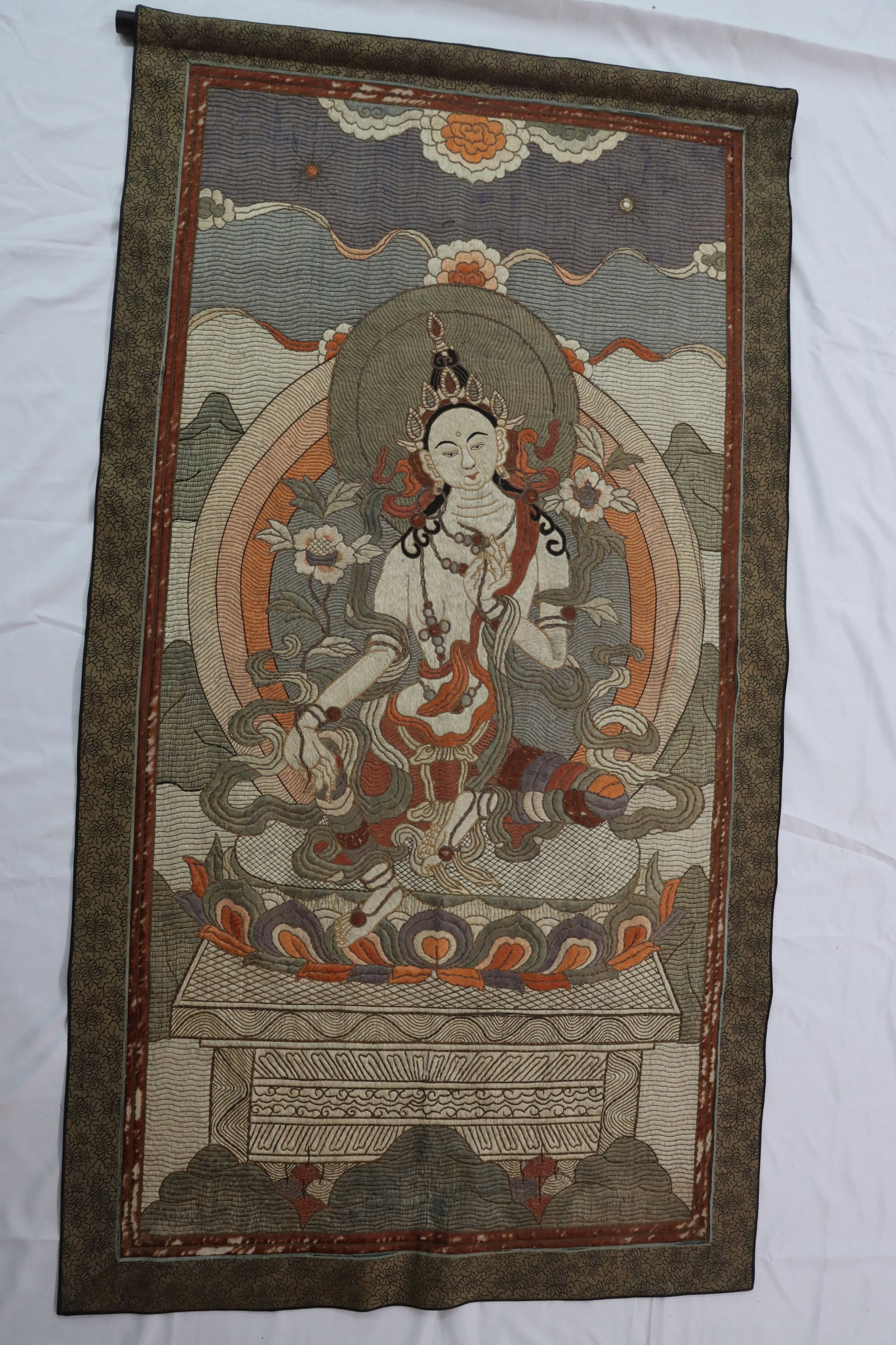 Silk Embroidery Green Tara Pattern Tangka: Silk Embroidery Green Tara Pattern Tangka (142 x 76cm)