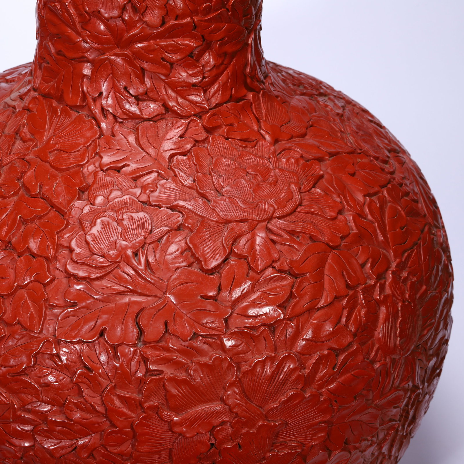 Lacquerware Red Carved Flower Pattern Tianqiu Vase - 6