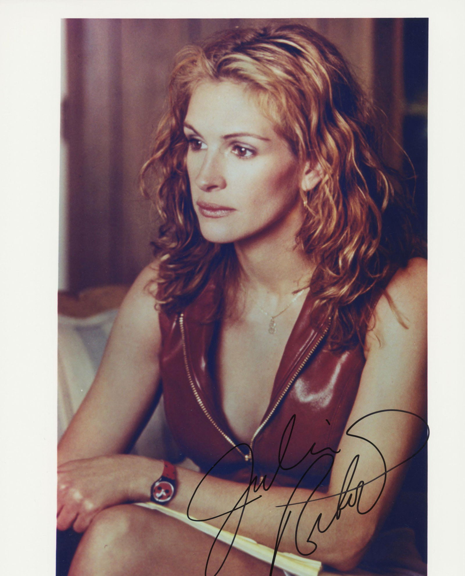 Julia Roberts signed photo (1 of 1)