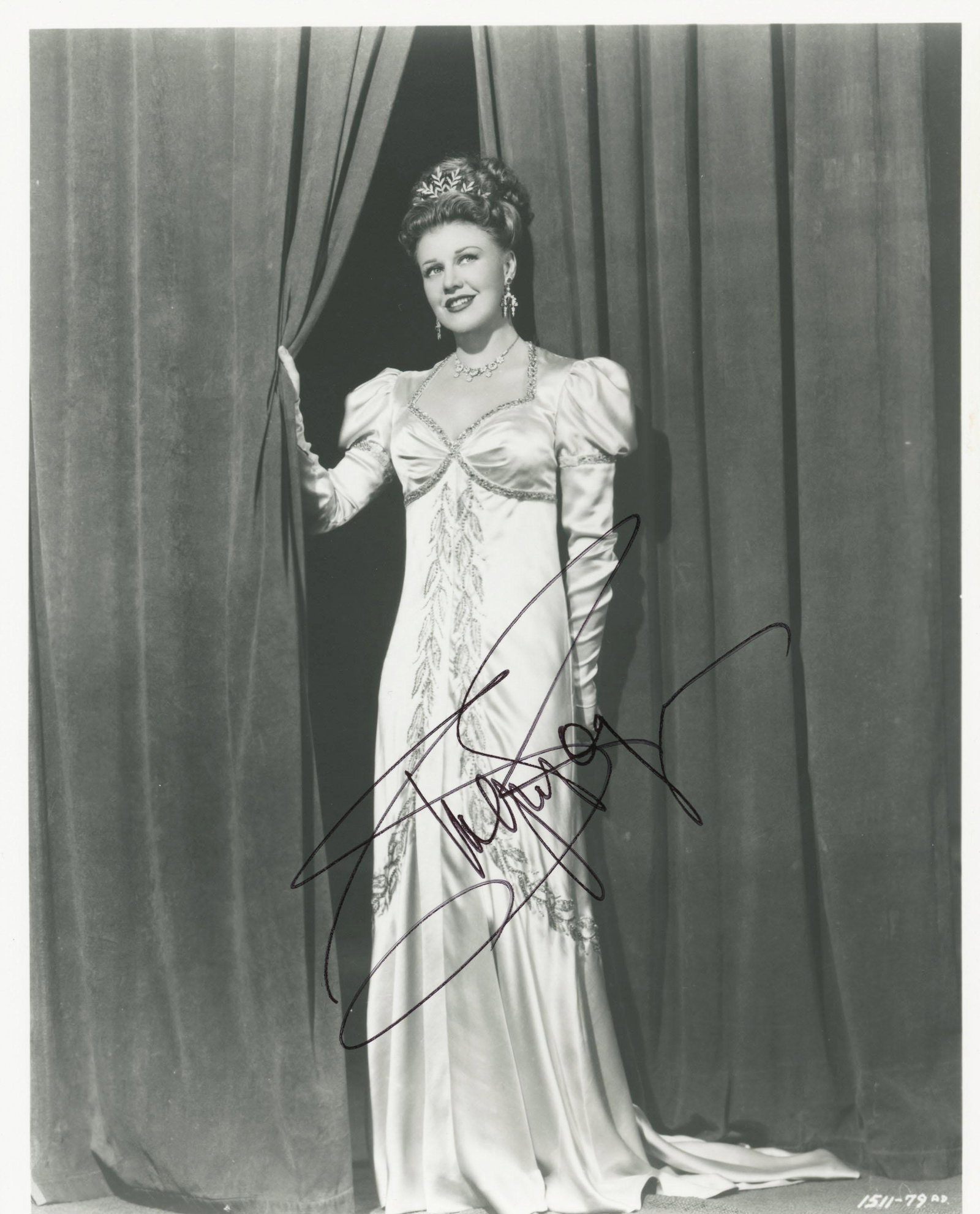 Ginger Rogers signed photo (1 of 1)