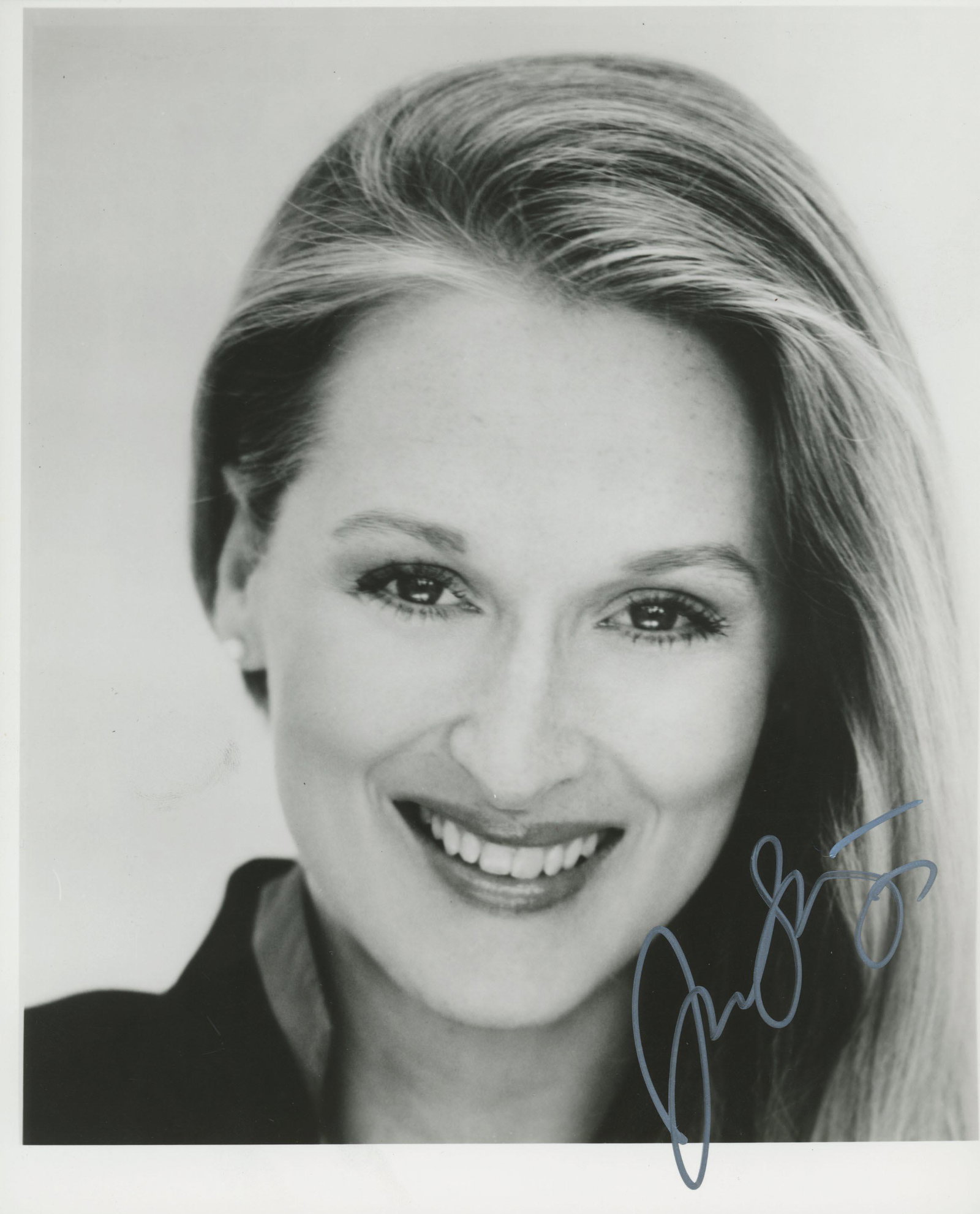 Meryl Streep signed photo (1 of 1)