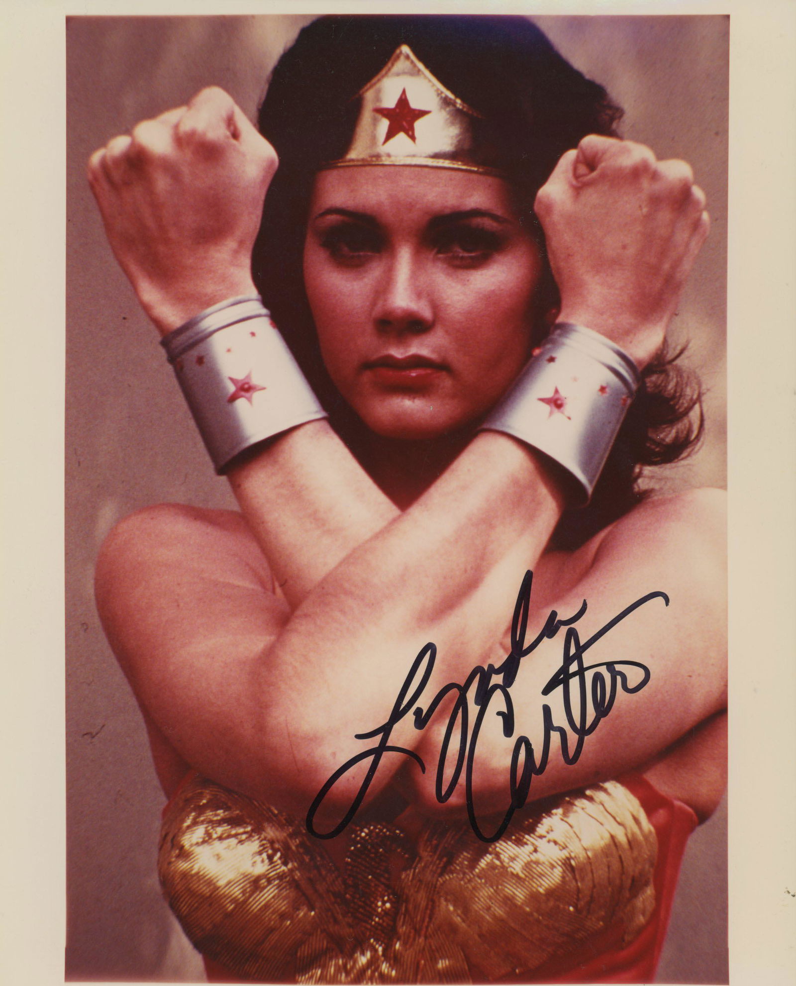 Wonder Woman Lynda Carter signed photo (1 of 1)