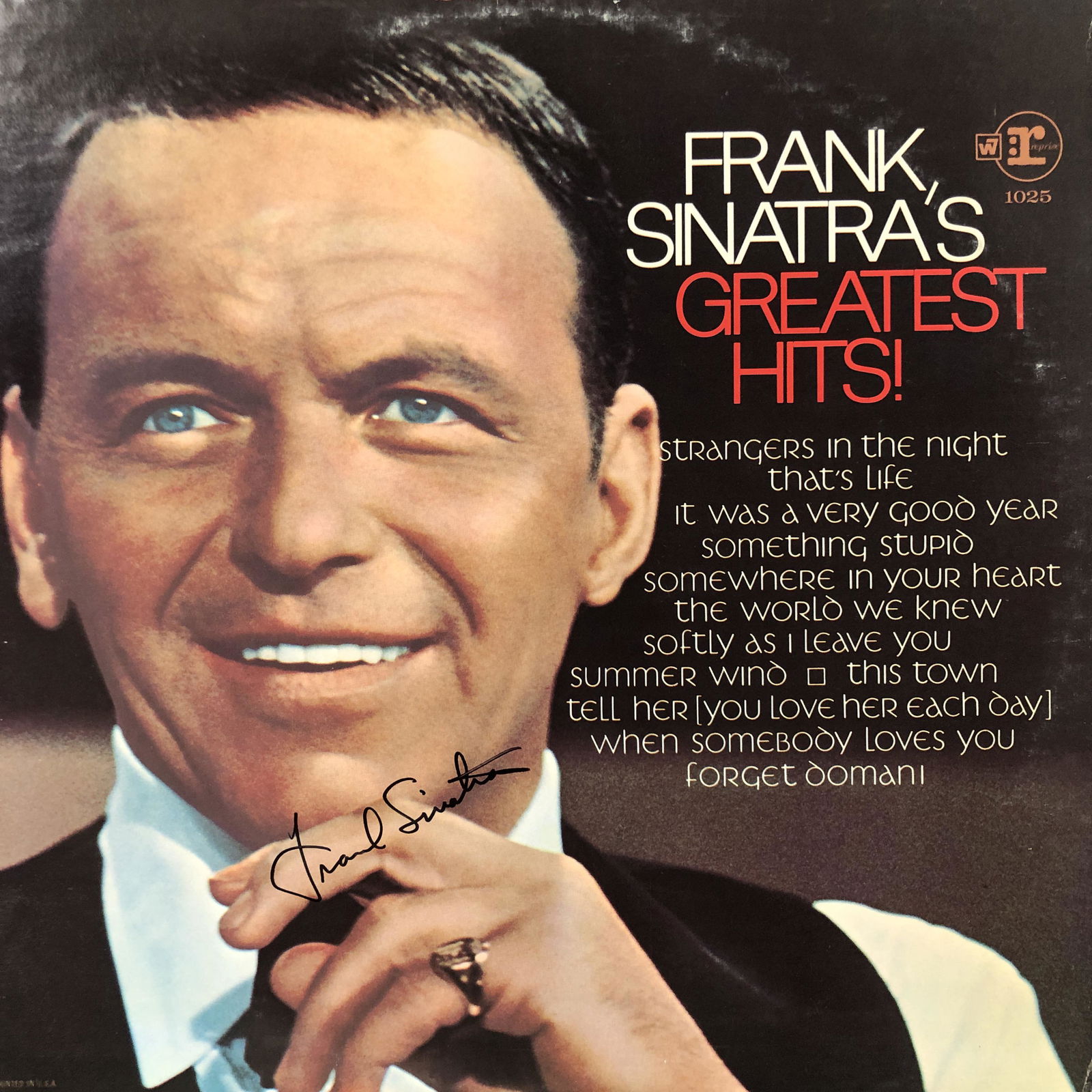 Frank Sinatra signed album (1 of 1)