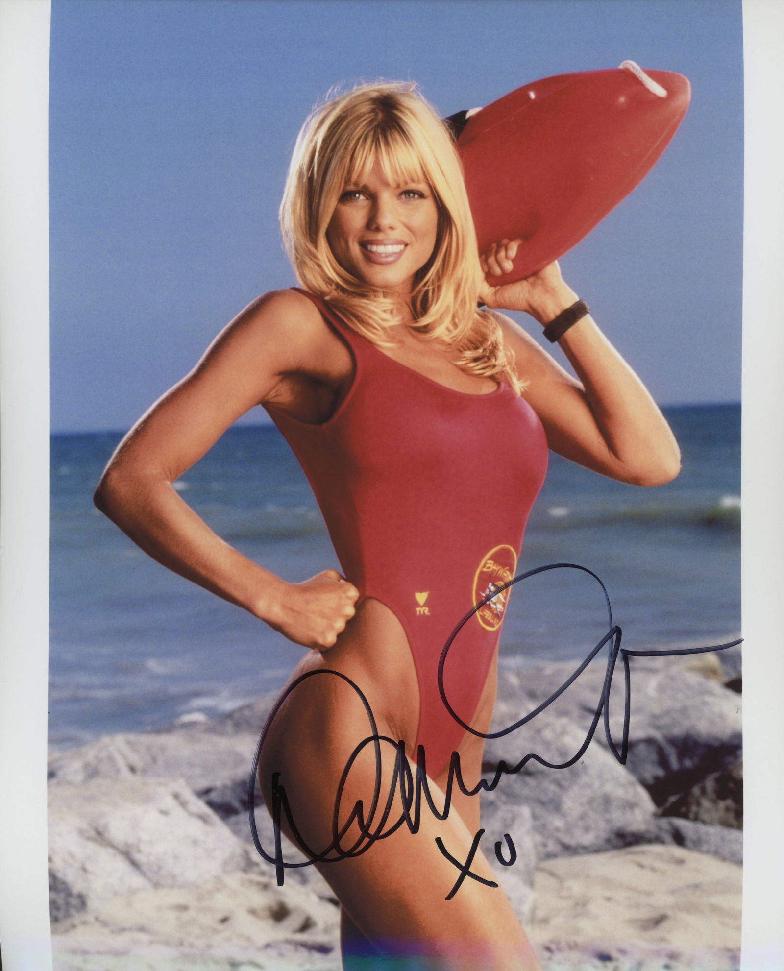 Baywatch Donna D'Errico signed photo (1 of 1)
