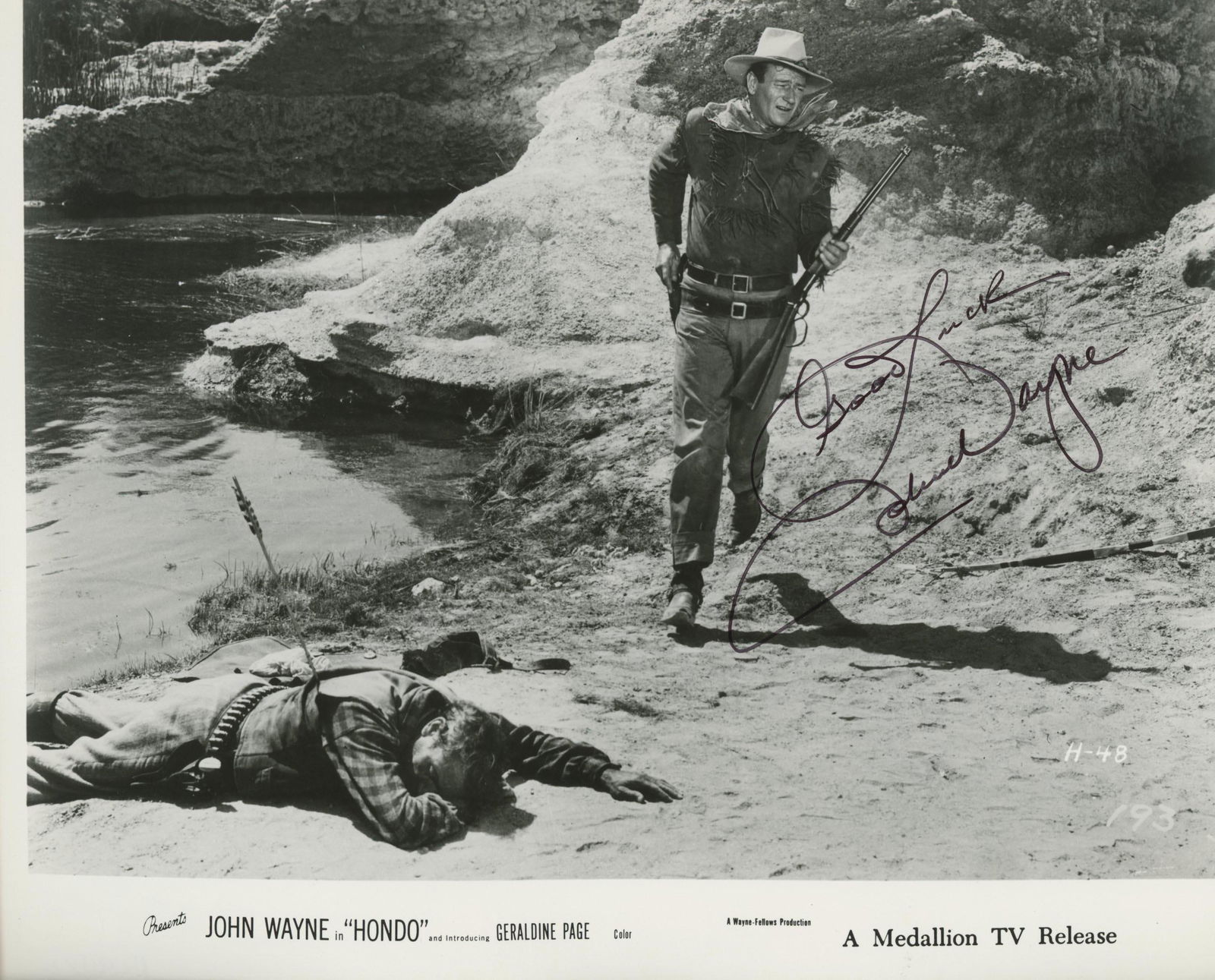 John Wayne signed movie photo (1 of 1)