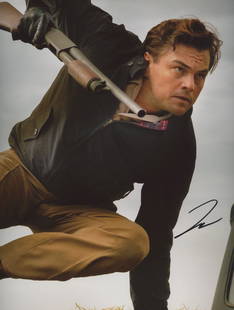 Leonardo DiCaprio signed photo: Leonardo DiCaprio autographed photo.