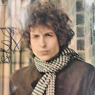 Bob Dylan signed album: Bob Dylan Blonde on Blonde album signed by Bob Dylan