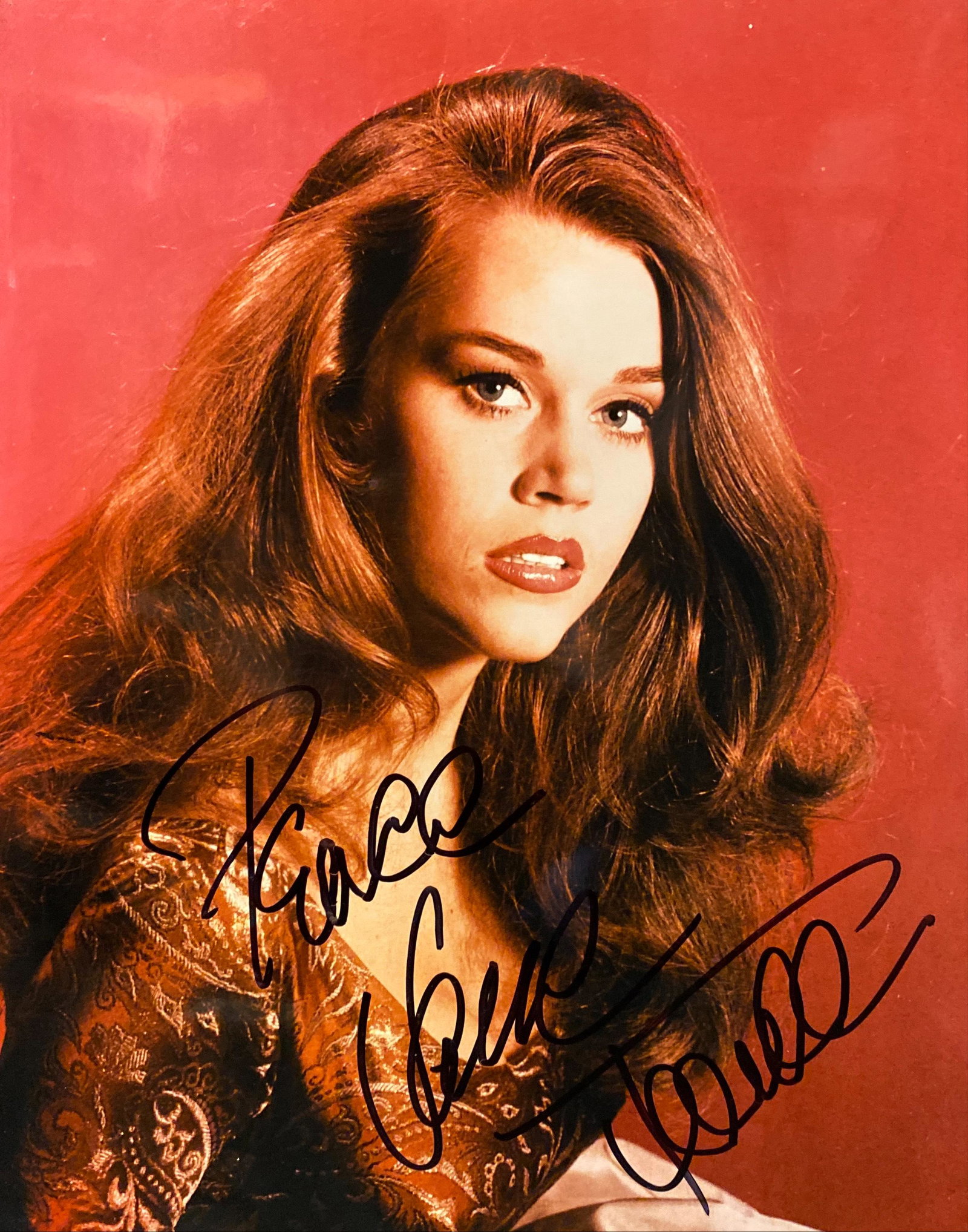 Jane Fonda signed photo: Jane Fonda signed photo 8x10 inches
