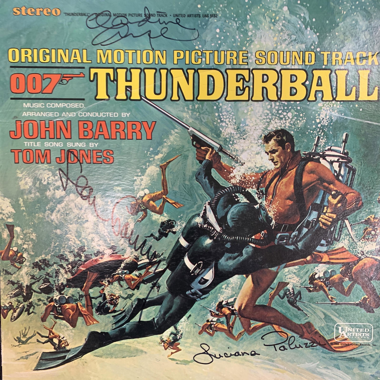 Thunderball signed soundtrack: This is a Thunderball autographed sound track. The sound track is signed by Sean Connery, Claudine Auger and Luciana Paluzzi