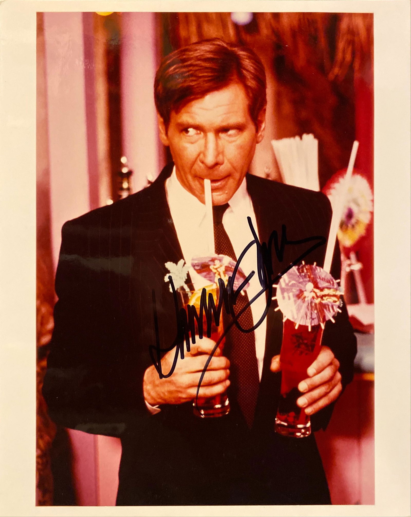 Harrison Ford signed photo: Harrison Ford signed photo 8x10 inches