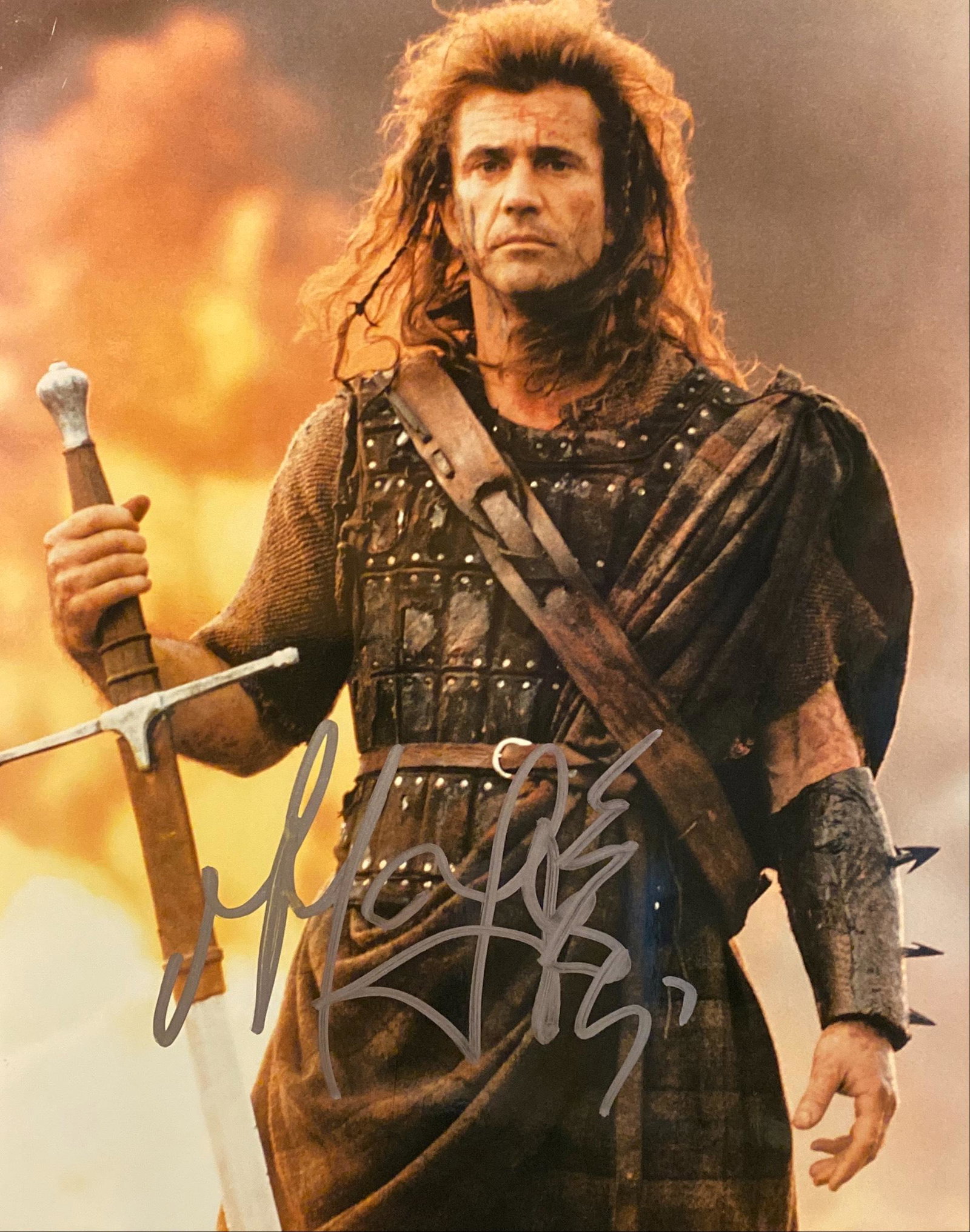 Braveheart Mel Gibson signed movie photo: Braveheart signed movie photo autographed by Mel Gibson. 8x10 inches