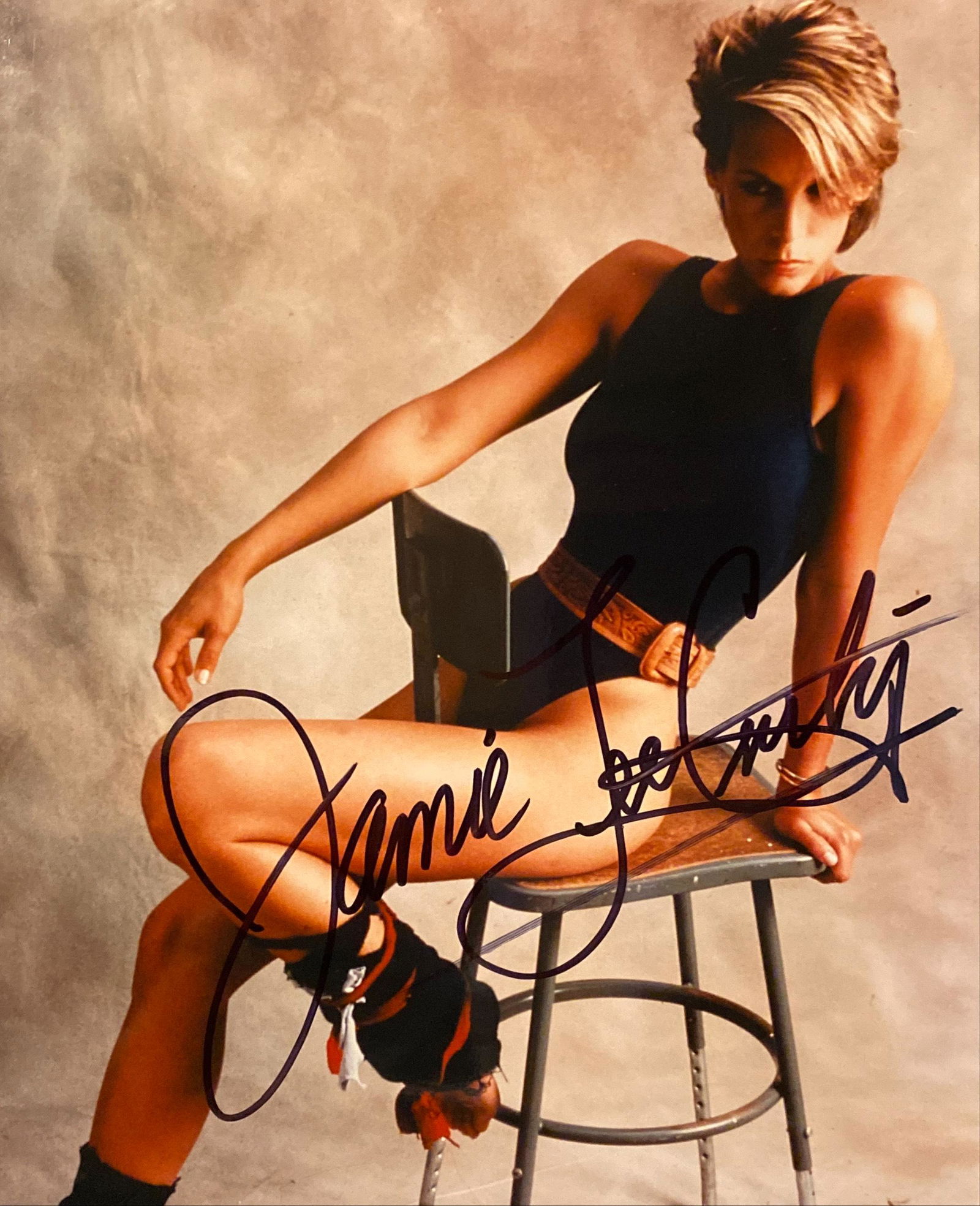 Jamie Lee Curtis signed photo: Jamie Lee Curtis signed 8x10 photo. Custom matted and framed, the finished piece is 11x14.