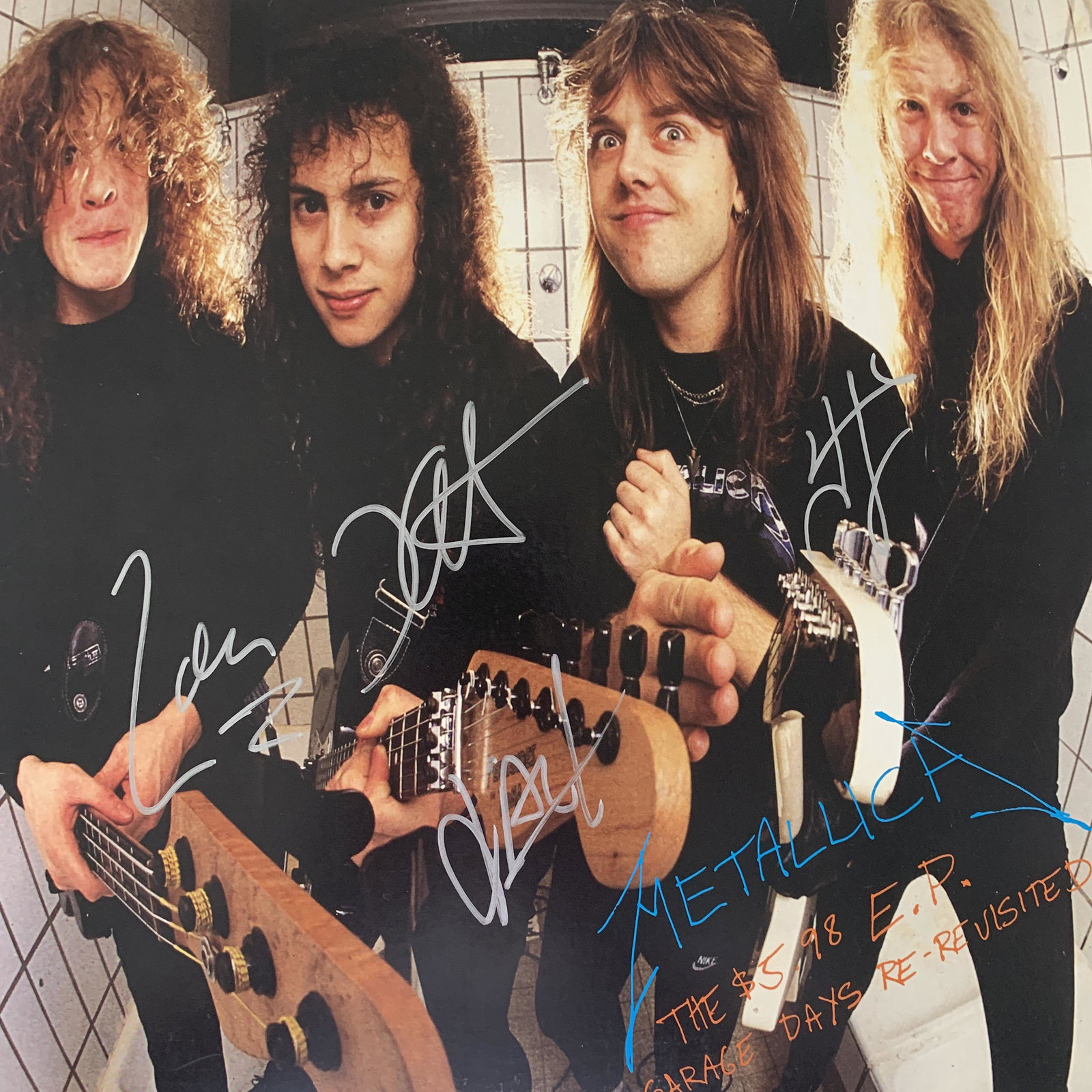 Metallica signed record: Metallica signed Garage Days EP autographed by James Hetfield, Lars Ulrich, Kirk Hammett and Jason Newsted