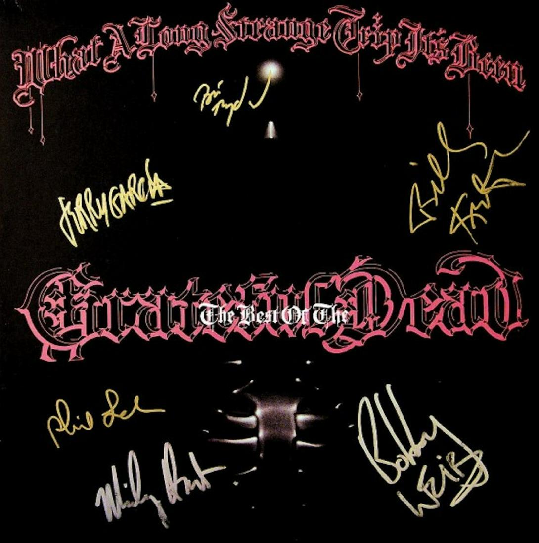 The Best of The Grateful Dead signed album: The Best of The Grateful Dead 1971 signed album autographed by Jerry Garcia, Bob Weir, Brent Mydland, Billy Kreutzmann, Phil Lesh, & Mickey Hart