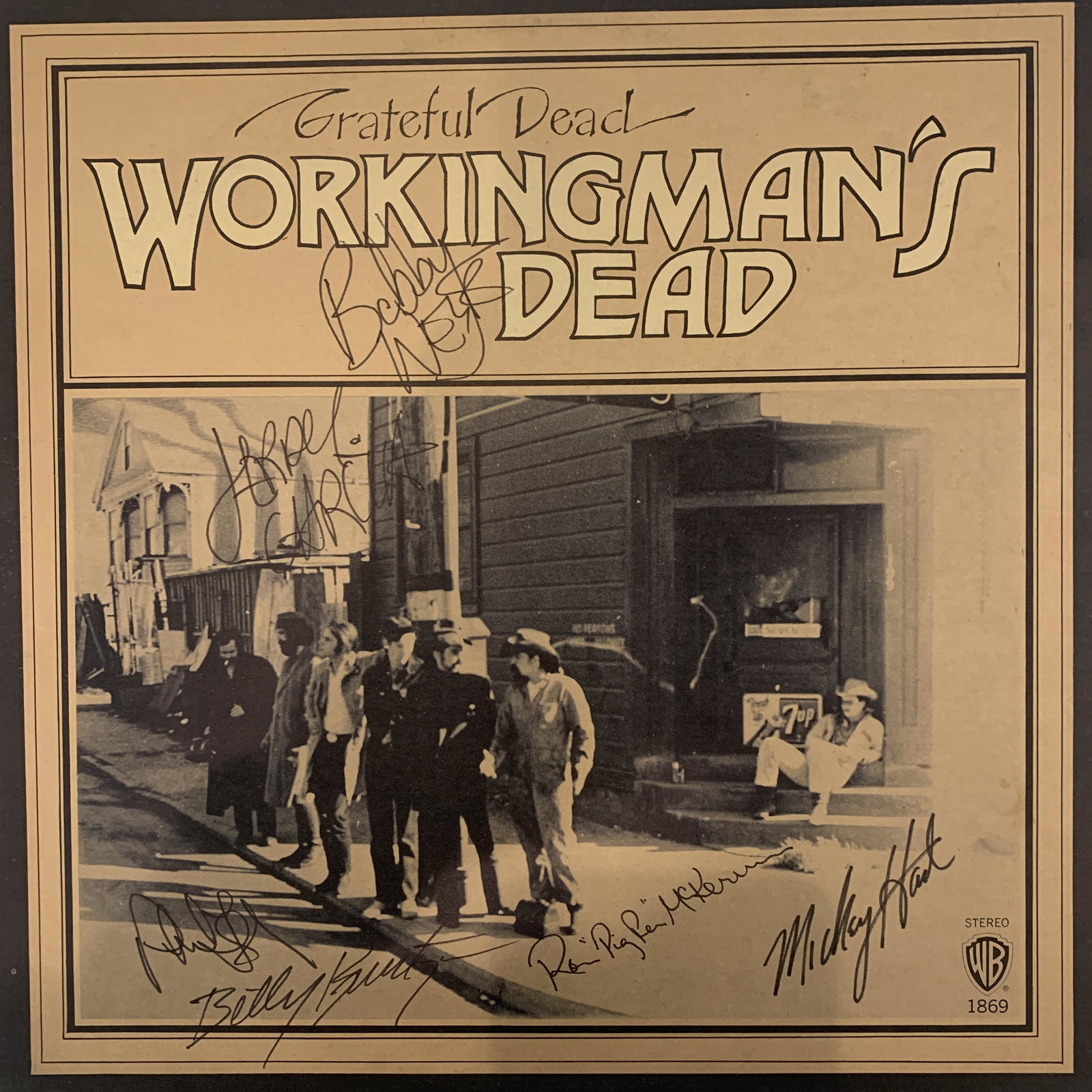 Grateful Dead signed Workingman's Dead album: Grateful Dead signed Workingman's Dead album autographed by Jerry Garcia, Bob Weir, Phil Lesh, Billy Kreutzmann, Mickey Hart and Ron "Pigpen" McKernan