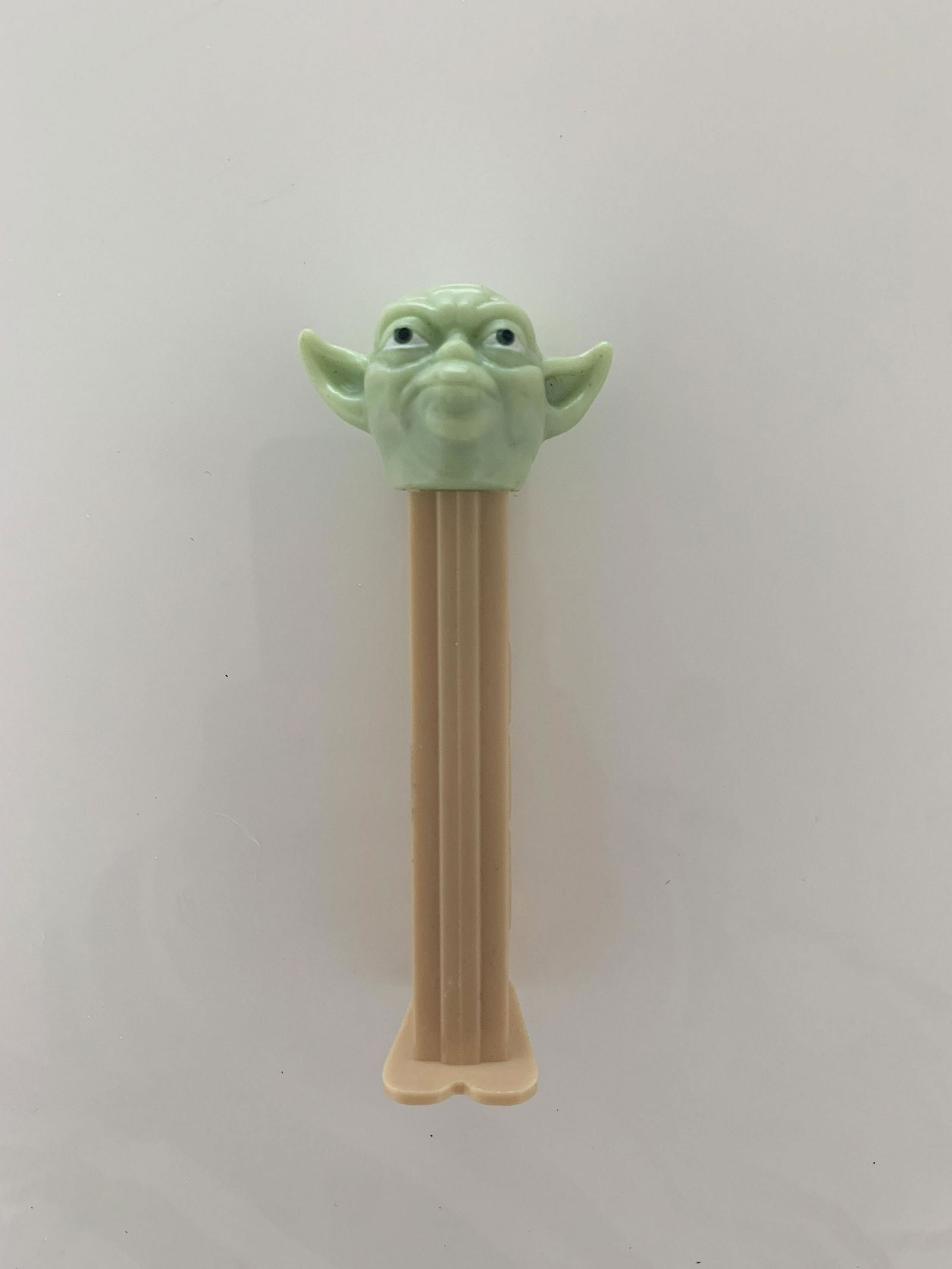 Star Wars Yoda original vintage Pez candy dispenser: Star Wars Yoda original vintage Pez candy dispenser