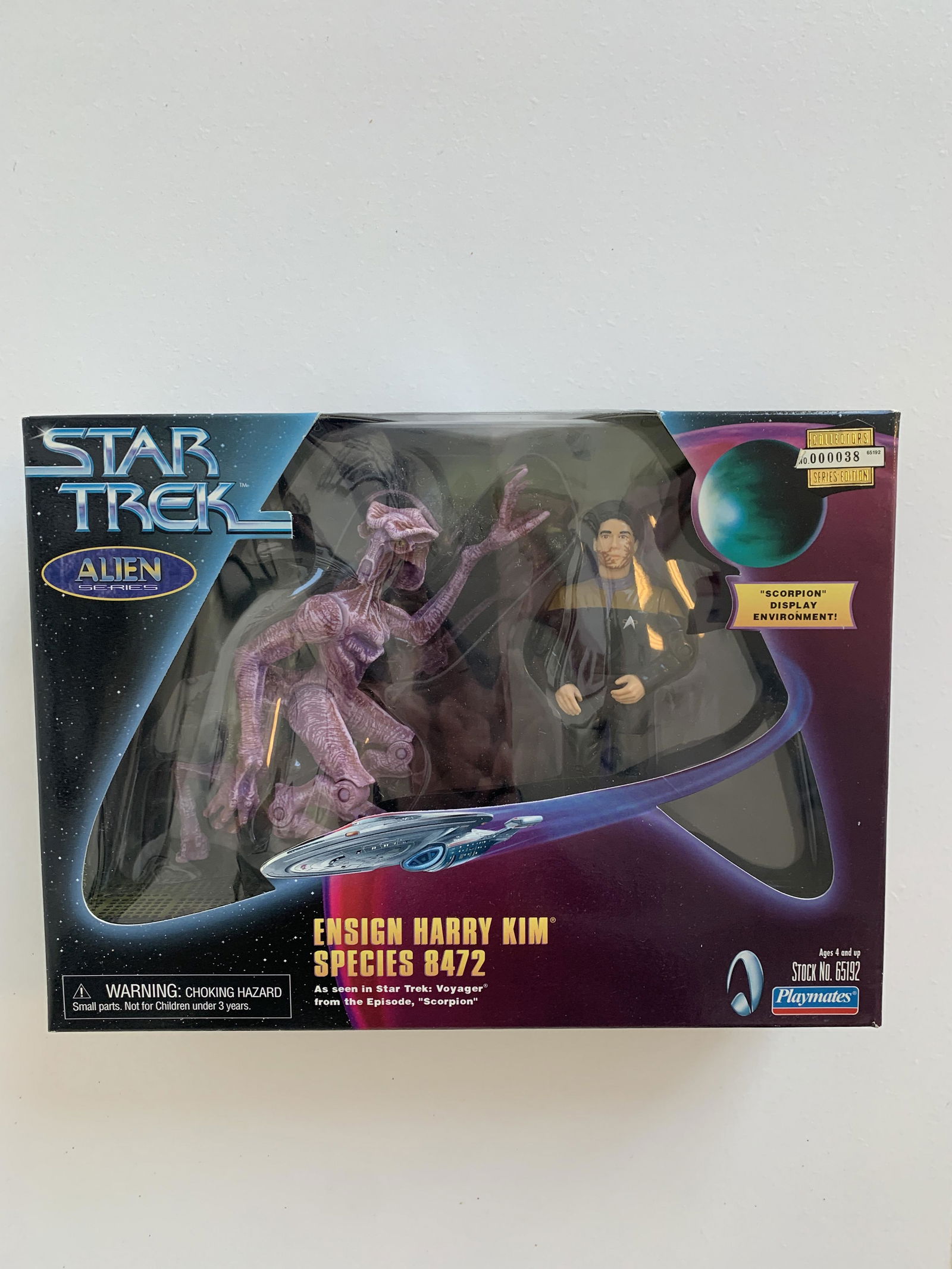 Star Trek Voyager Ensign Harry Kim Species 8472 action (1 of 1)
