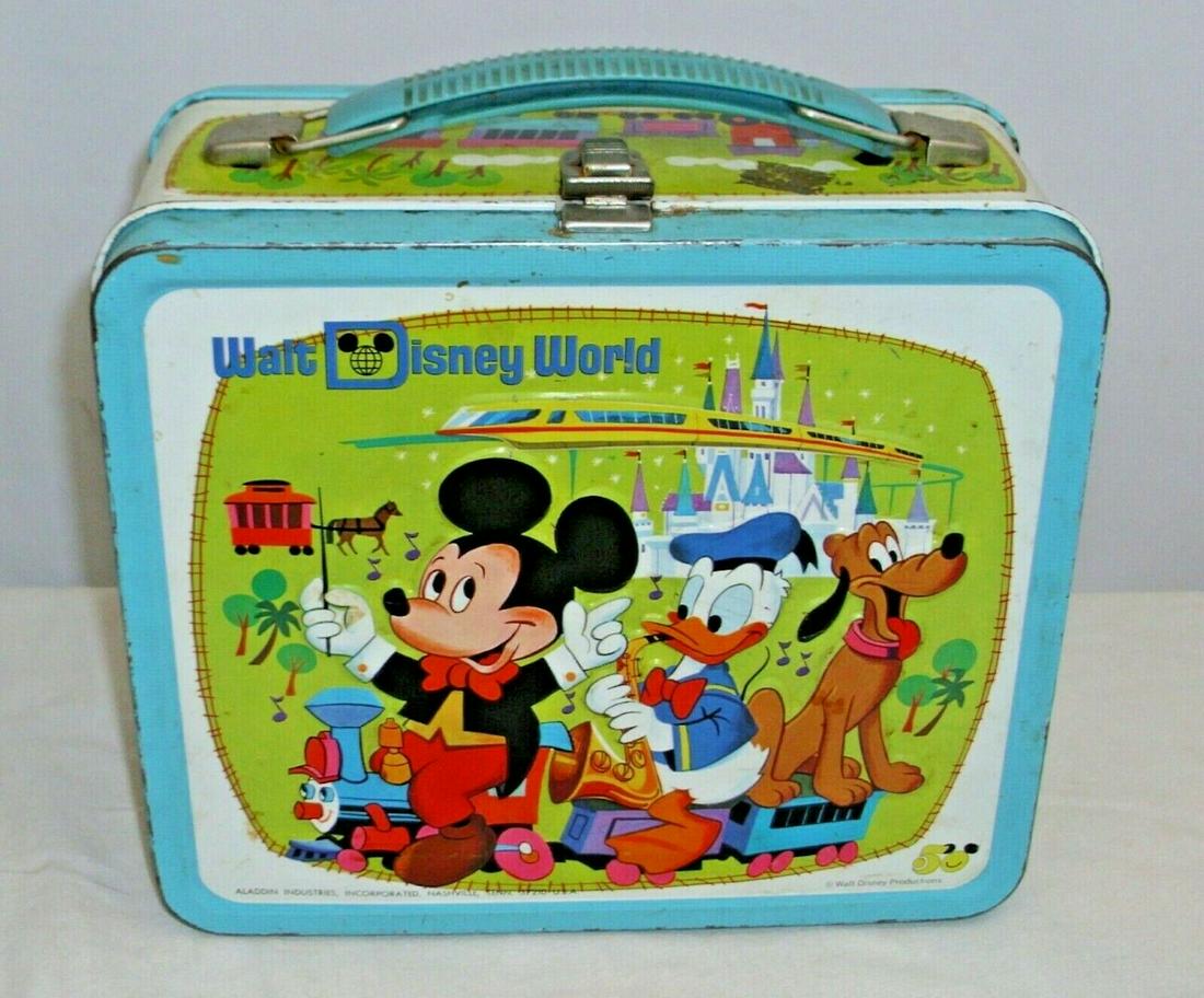 1970's Walt Disney metal lunchbox (1 of 1)