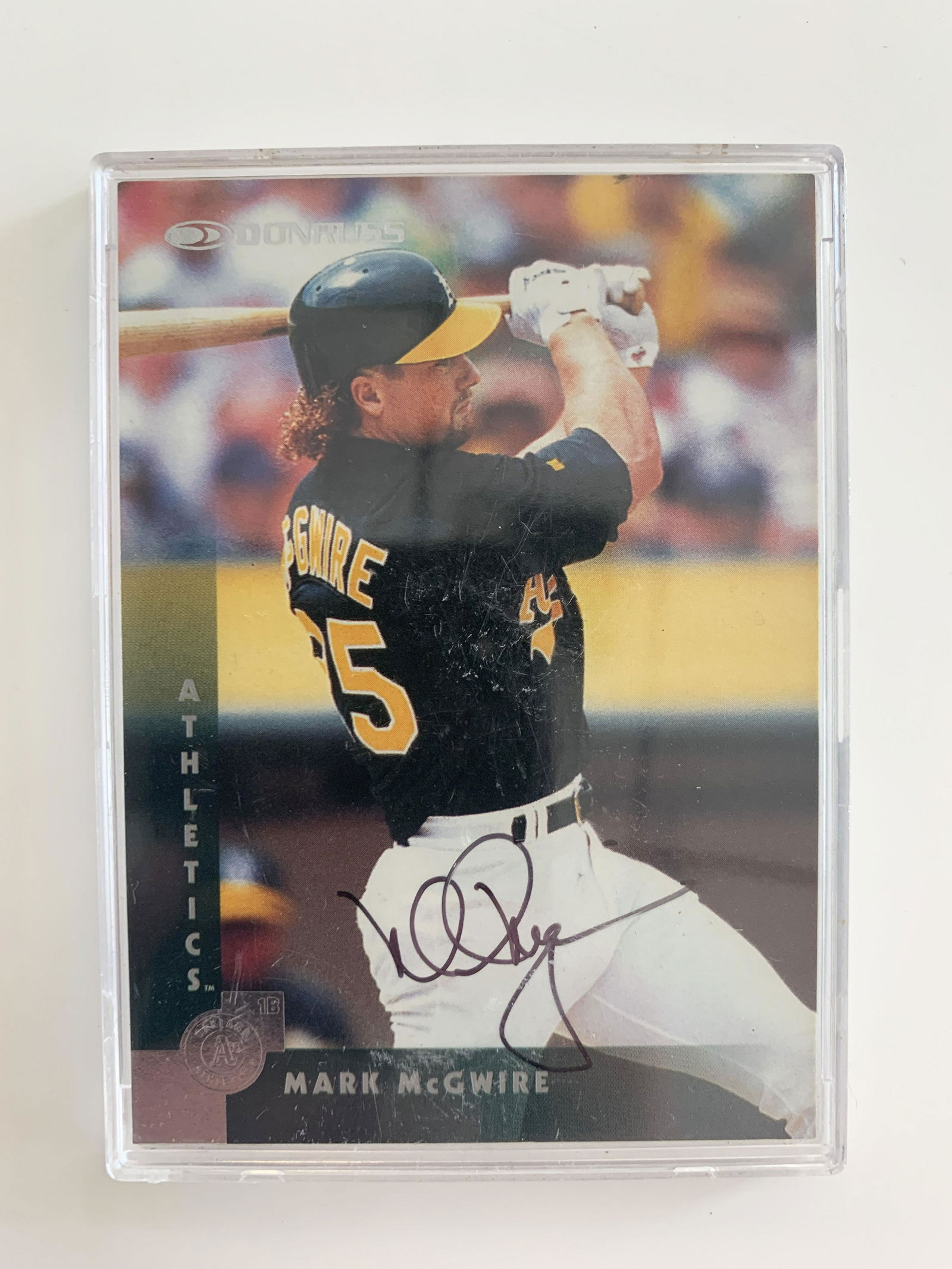 1996 DONRUSS #12 MARK McGWIRE CARD (1 of 1)