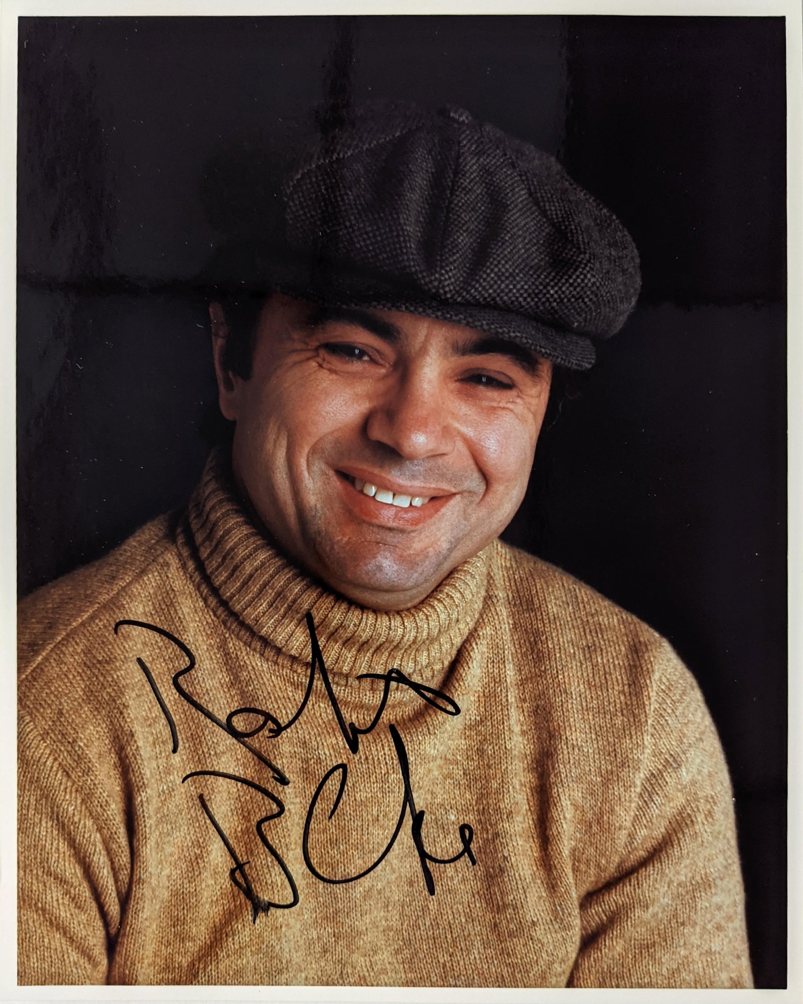 Robert Blake/ Baretta signed photo: Robert Blake signed photo. 8x10 inches